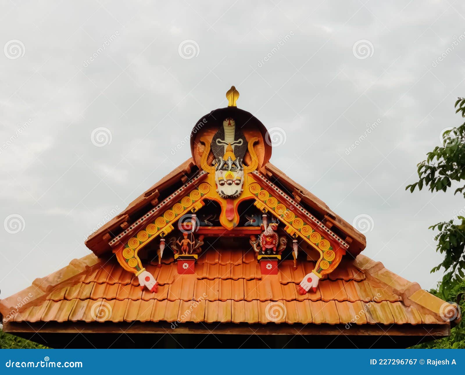 Design of the Temple Architecture in Kerala is Rich with Wood Carvings Sky  Background Stock Image - Image of artwork, environment: 227296767