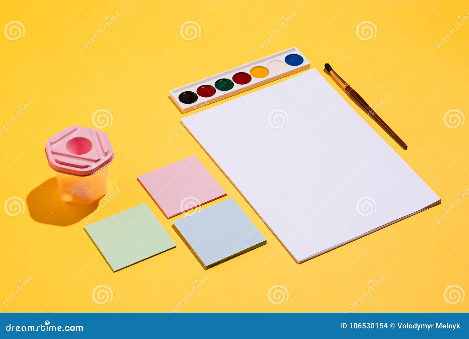 Download The Many Empty Paper Clips, Yellow Background Stock Photo - Image of mockup, page: 106530154