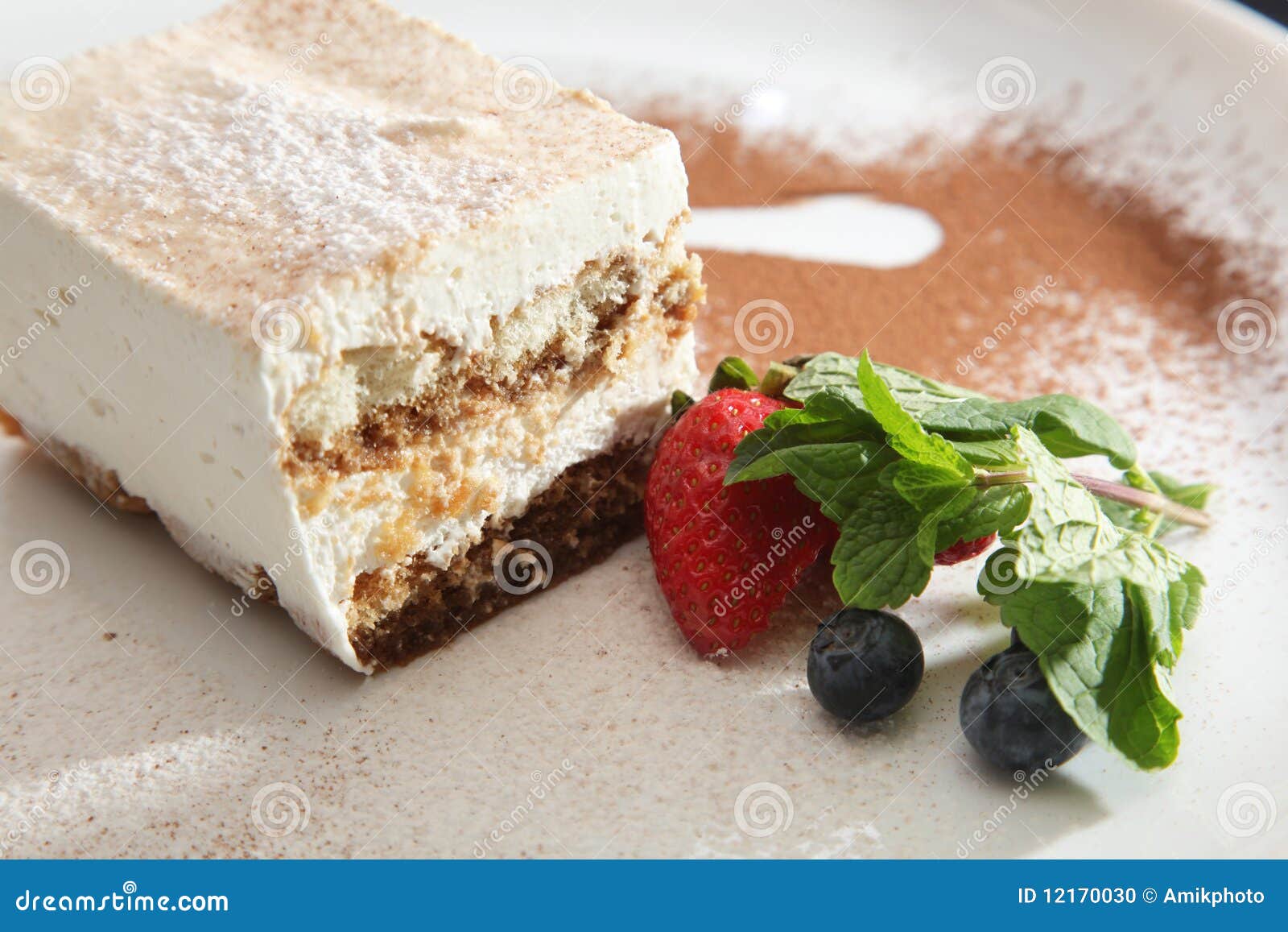 Dessert dolce fotografia stock. Immagine di festività 12170030