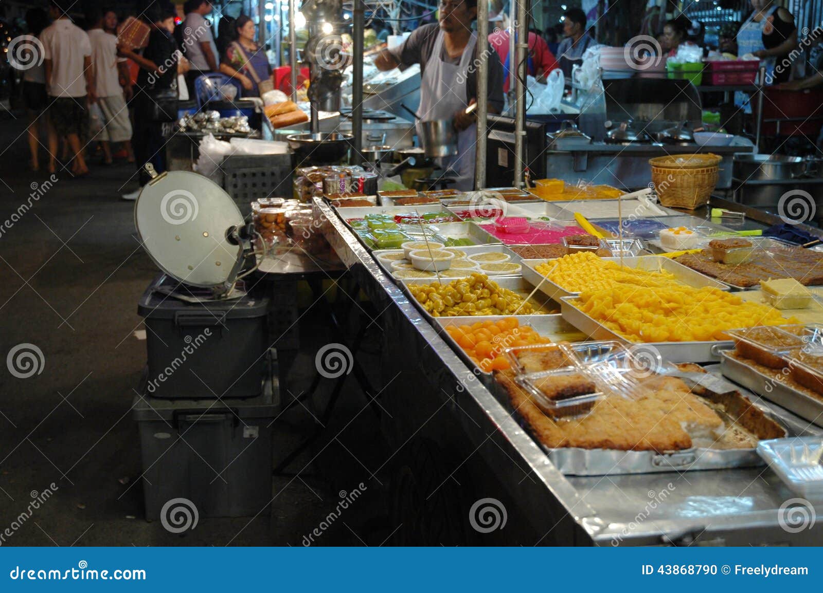 Dessert Shop editorial image. Image of asia, sweets, desserts - 43868790