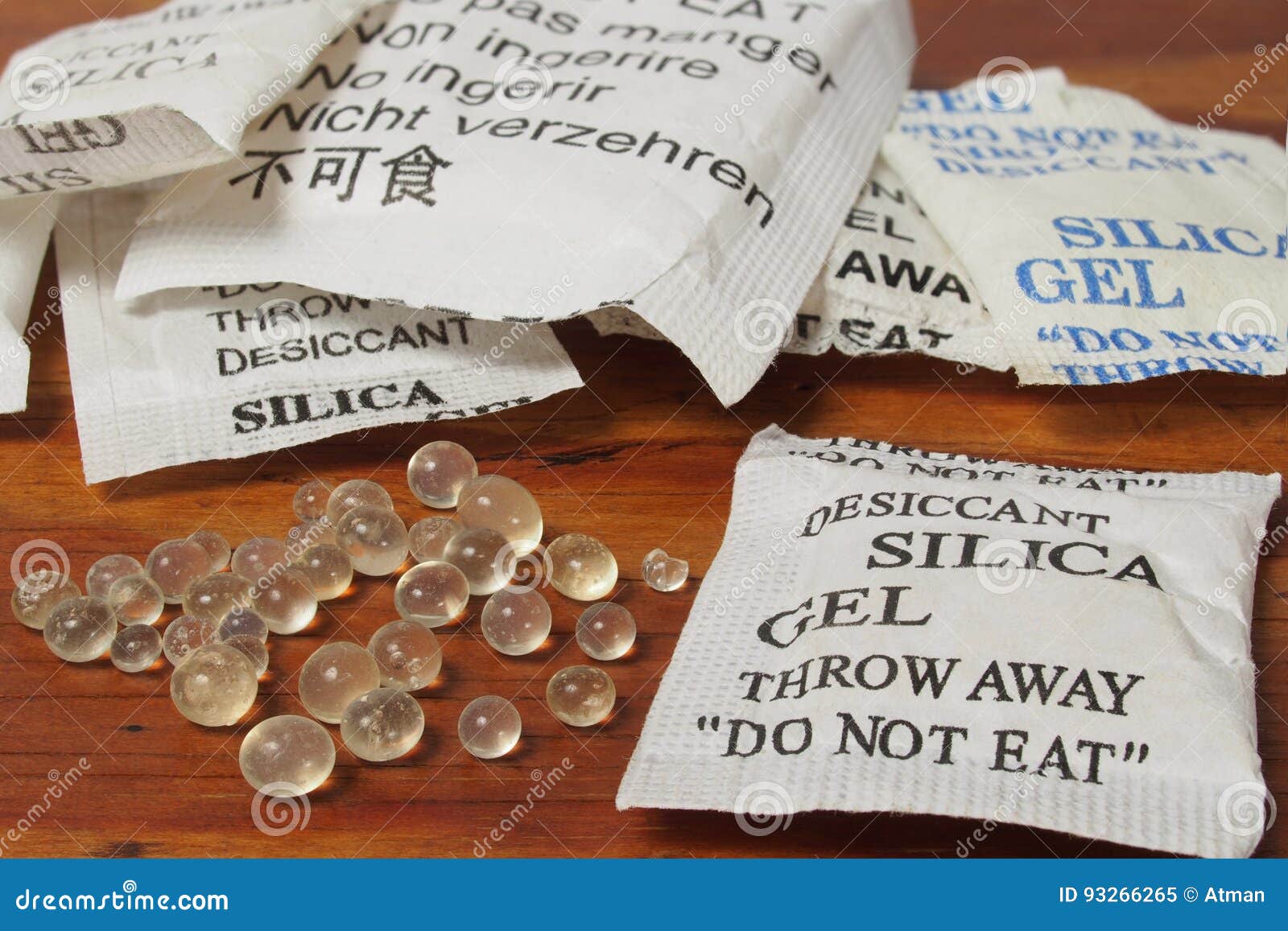 dessicant, silica gel