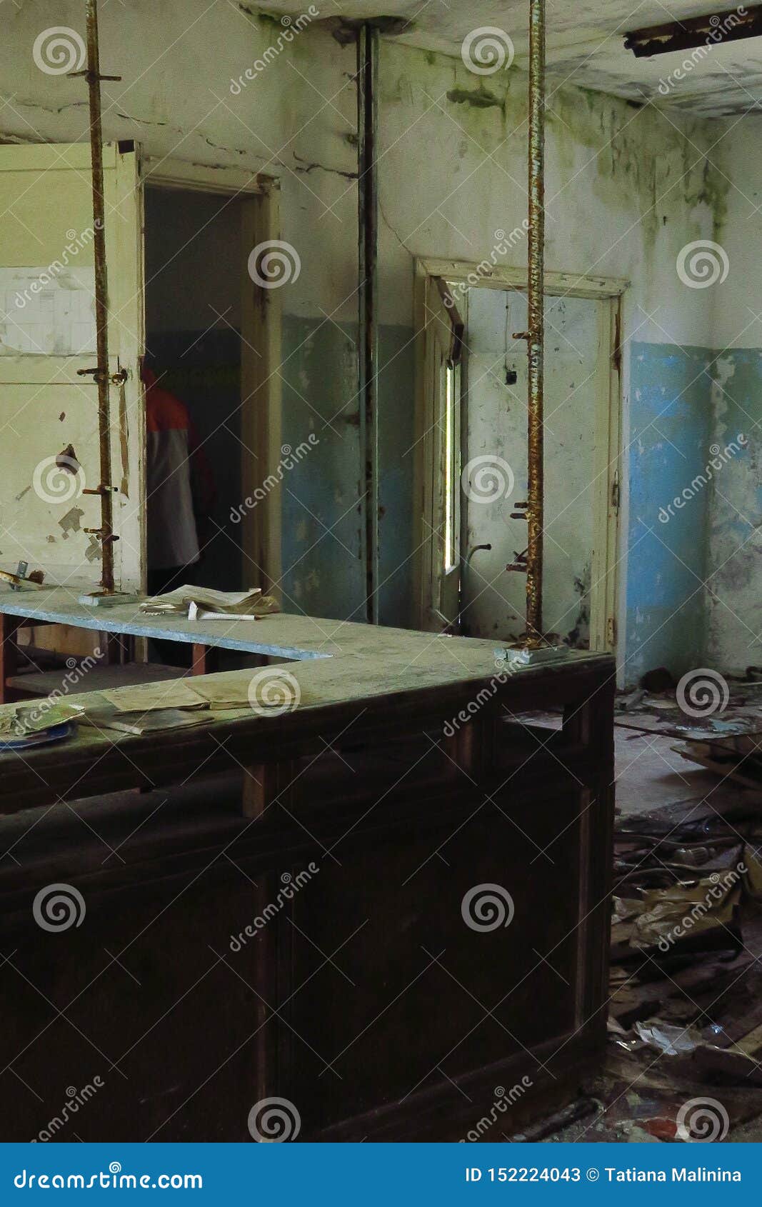 Destroyed by Fire,broken Window,burn Down,abandoned,devastate,house