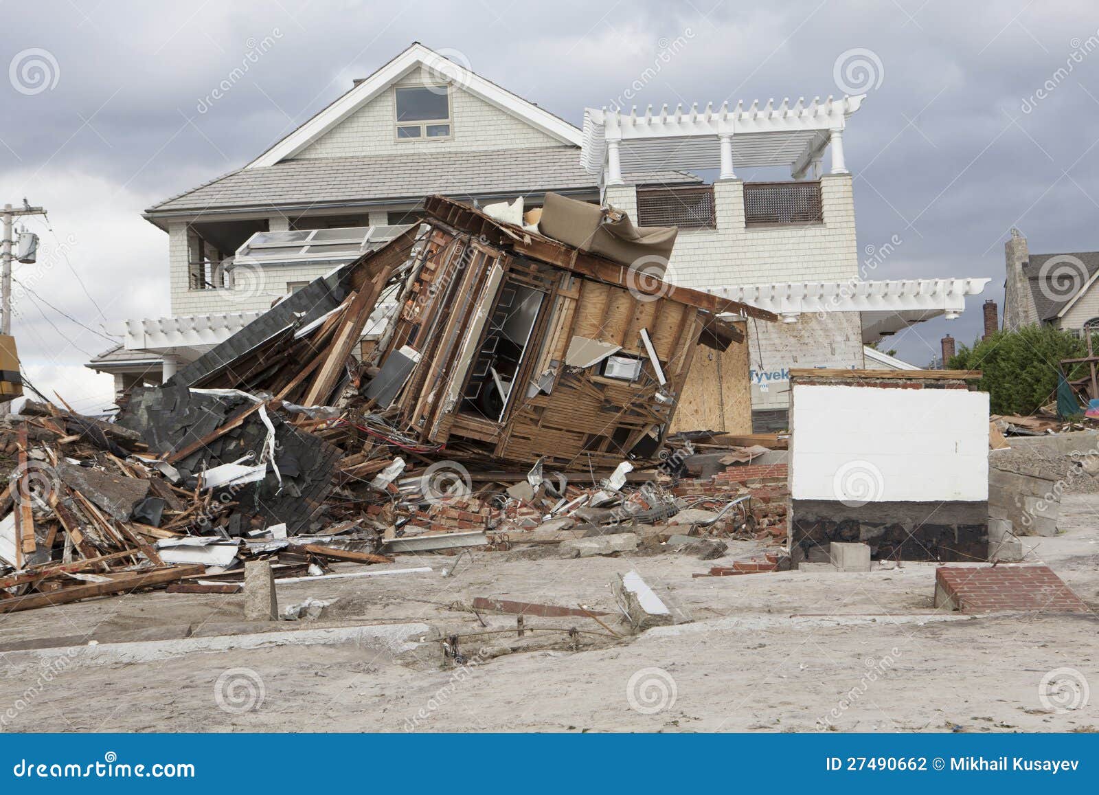 Destroyed Homes in Far Rockaway Editorial Photography Image of architecture, america 27490662