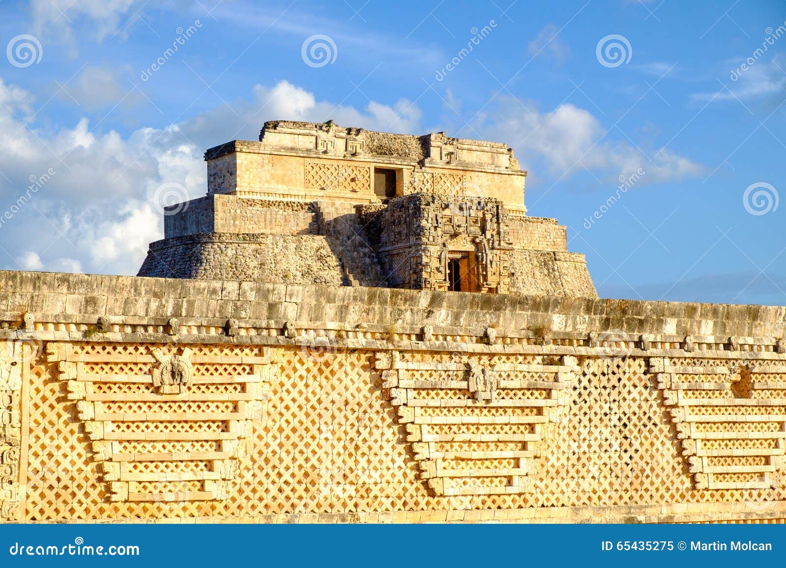 ancient mayan architecture