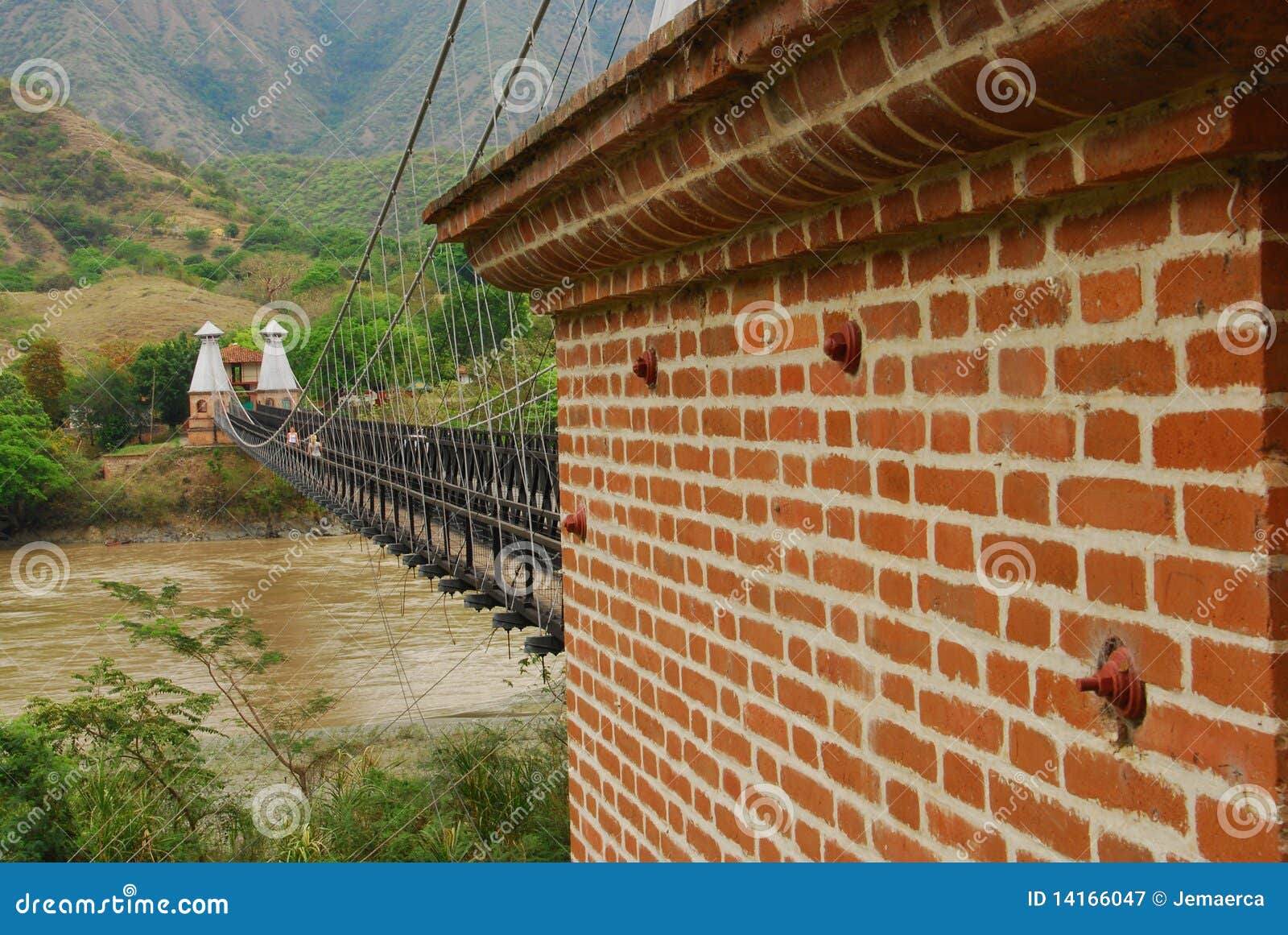 detail of puente de occidente, colombia