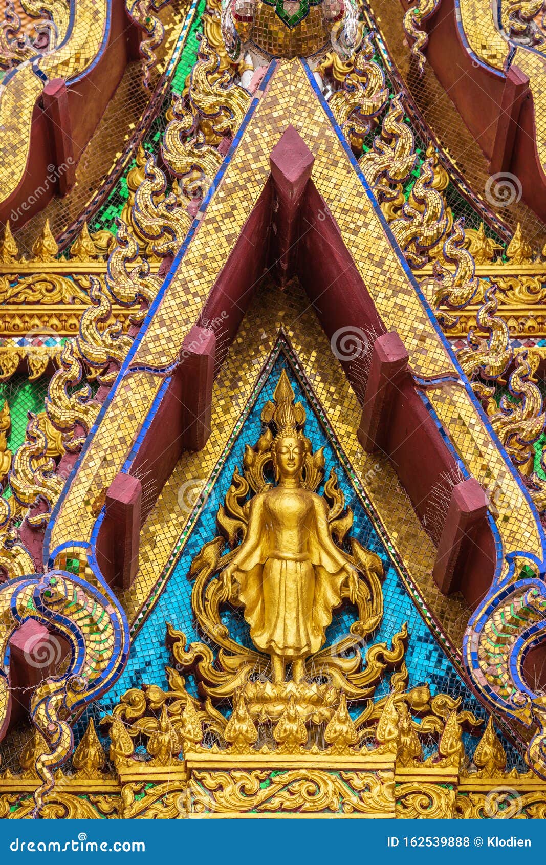 detail of wat laem suwannaram chinese buddhist temple, ko samui island, thailand