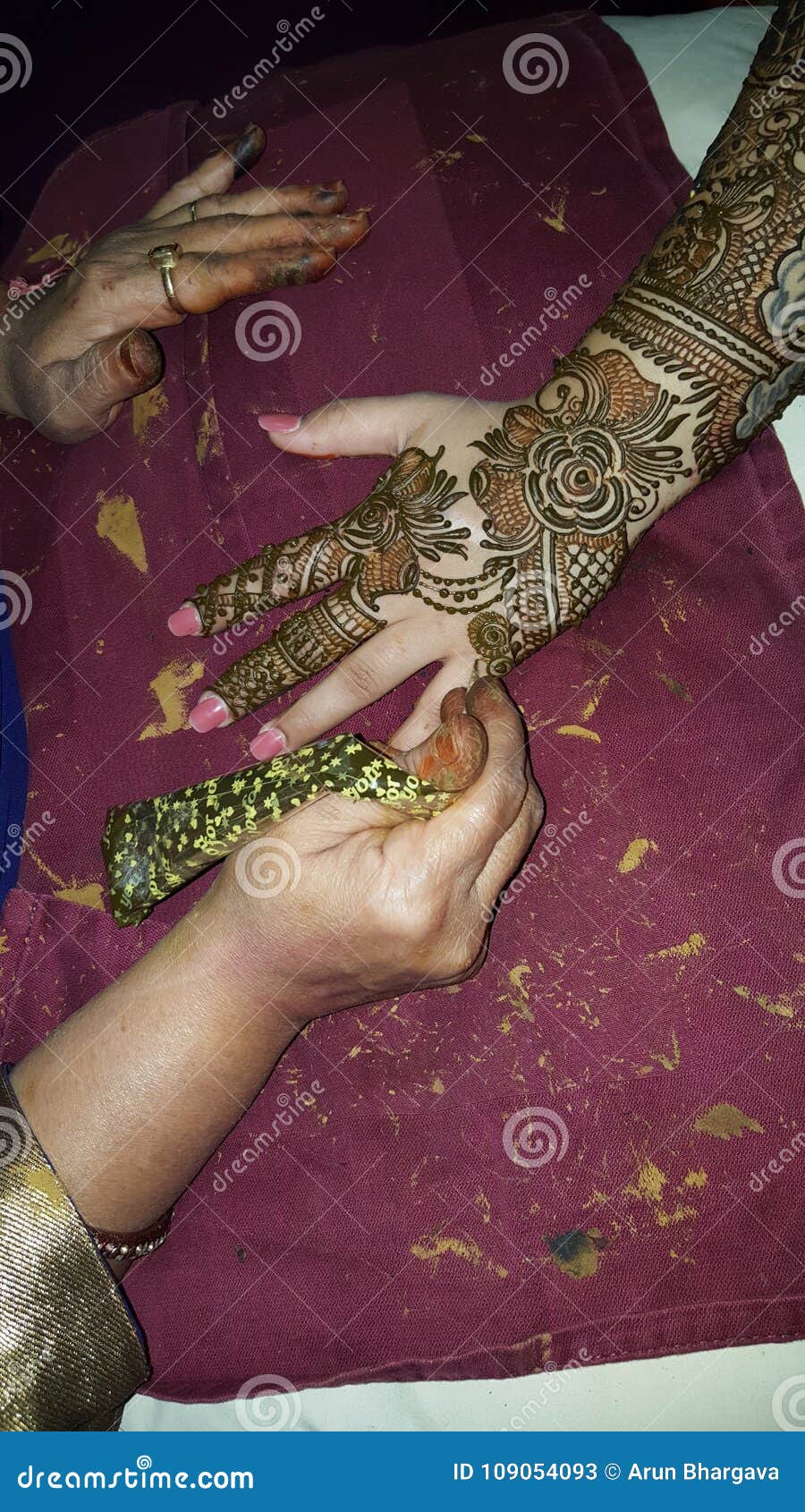 New Kaveri Mehendi Cone Natural Henna For Hand Design And Temporary Tattoos  – ASA College: Florida