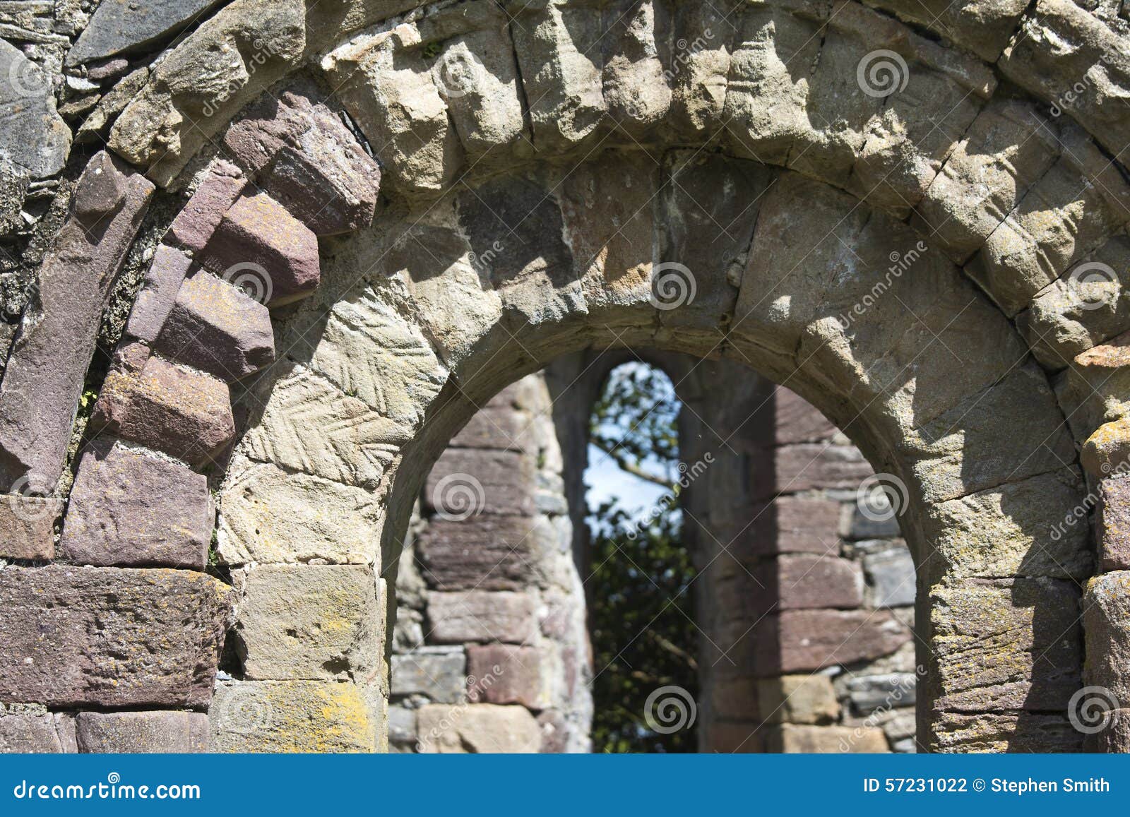 detailed stone archways, innisfallen abbey on innisfallen island