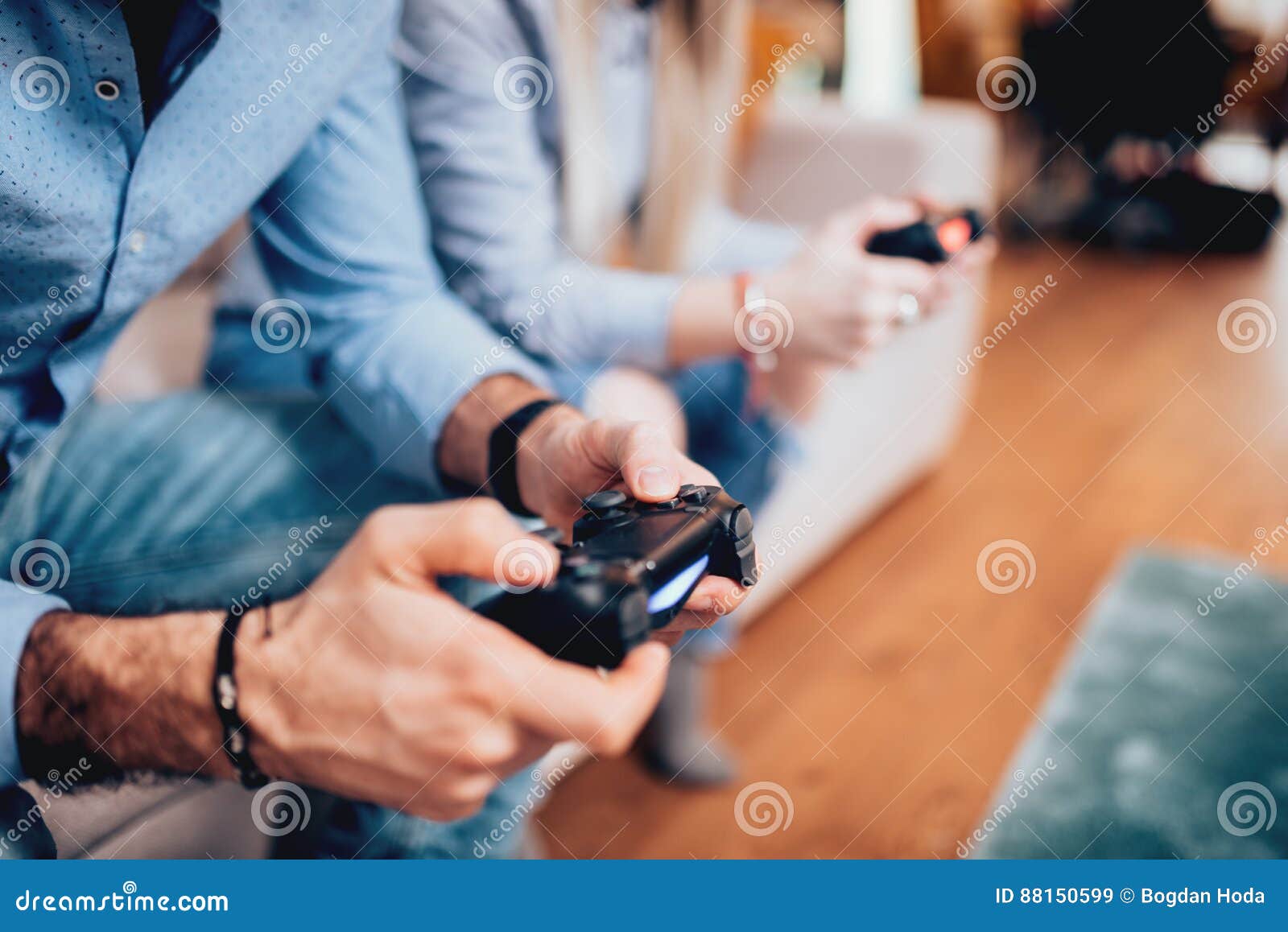 5,913 Game Multiplayer Video Stock Photos - Free & Royalty-Free Stock  Photos from Dreamstime