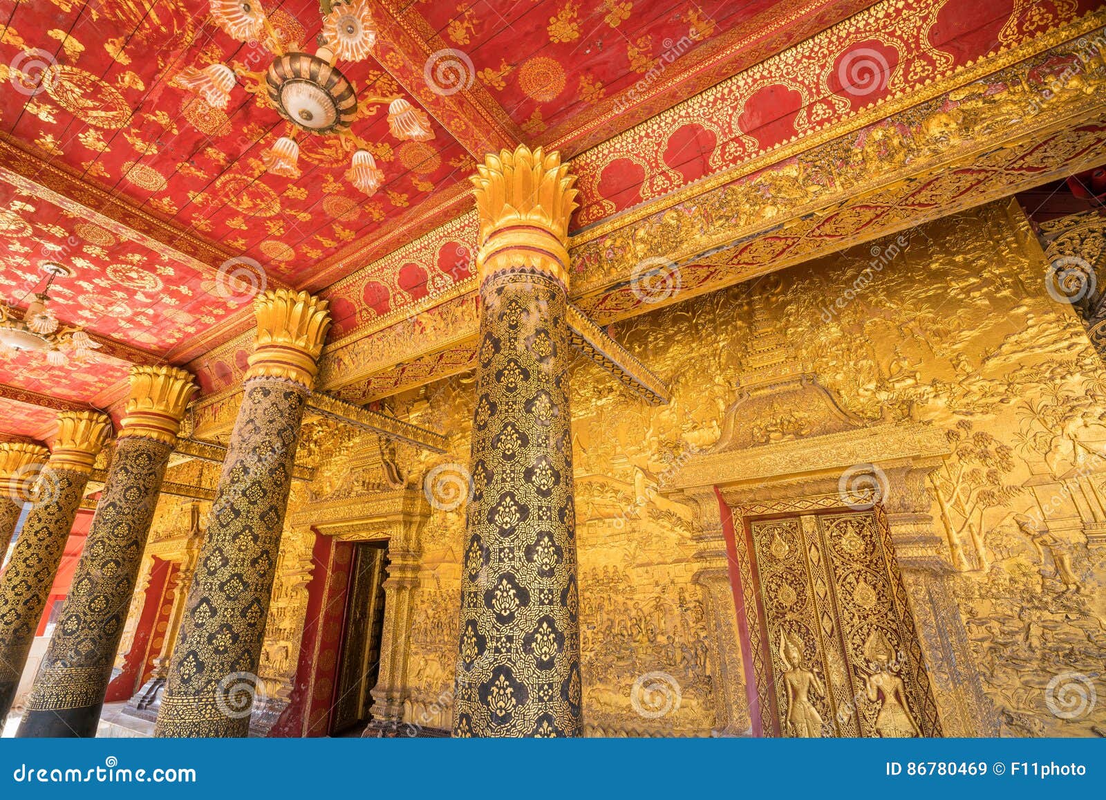 details shot of laos`s art at wat mai in luang pra bang