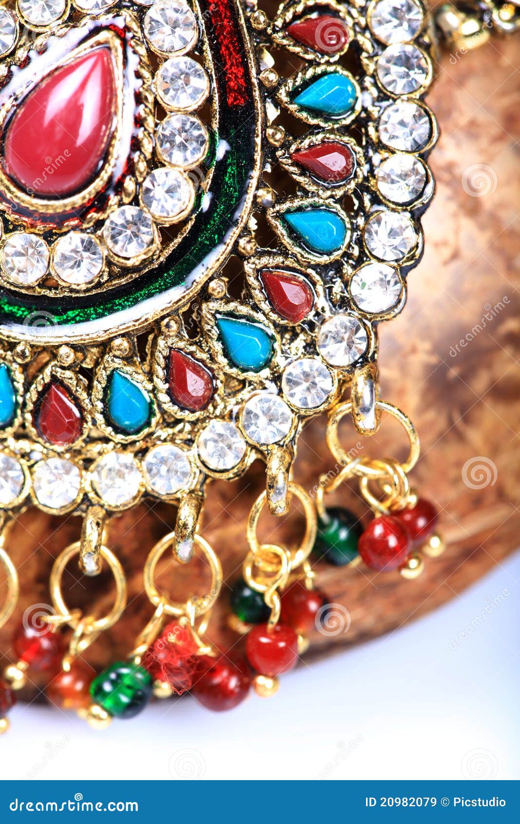 Detalhe de joias Kundan imagem de stock. Imagem de projeto - 20982079, image size:1067x1690