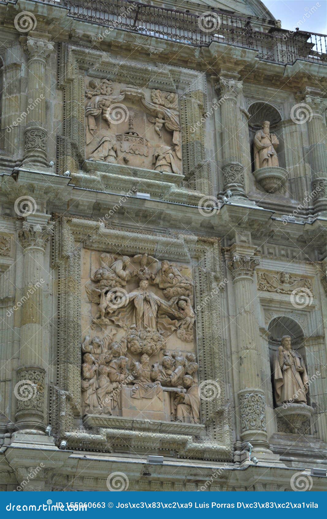 detalle de iglesia en oaxaca mexico