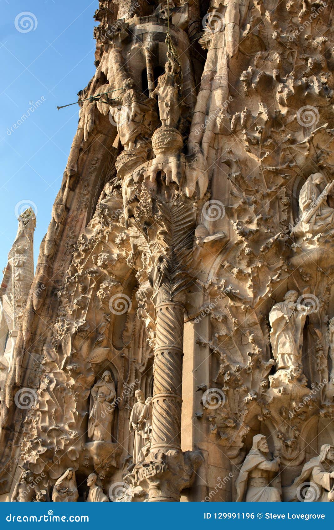 Detalles Exteriores De La Iglesia De Sagrada Familia Foto editorial - Imagen de icono, barcelona: 129991196 Detalles Exteriores De La Iglesia De Sagrada Familia Foto editorial - Imagen de icono, barcelona: 129991196