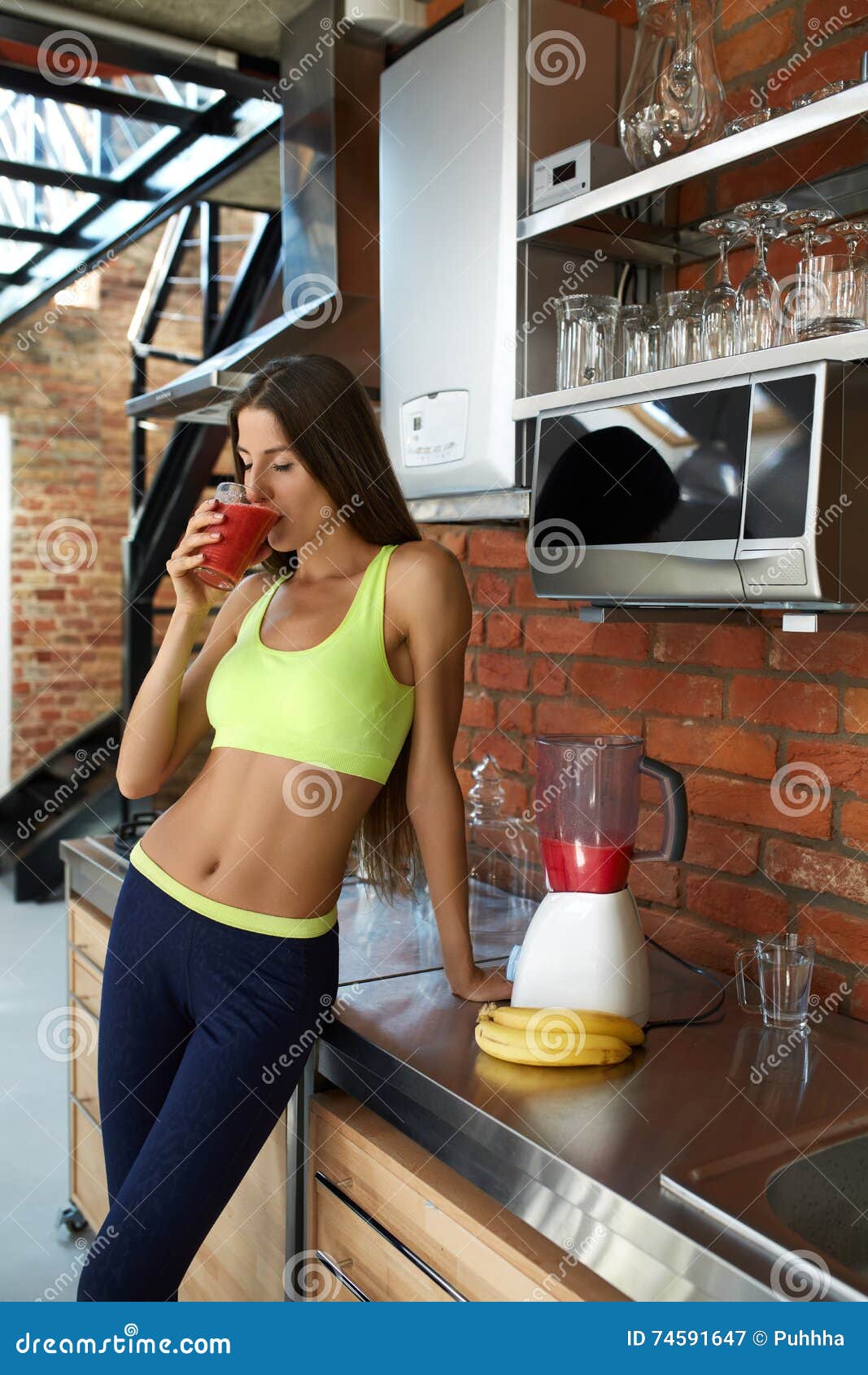 Detox Smoothie Healthy Fit Woman Drinking Diet Fitness Drink Stock Image Image Of Dieting Drinks 74591647