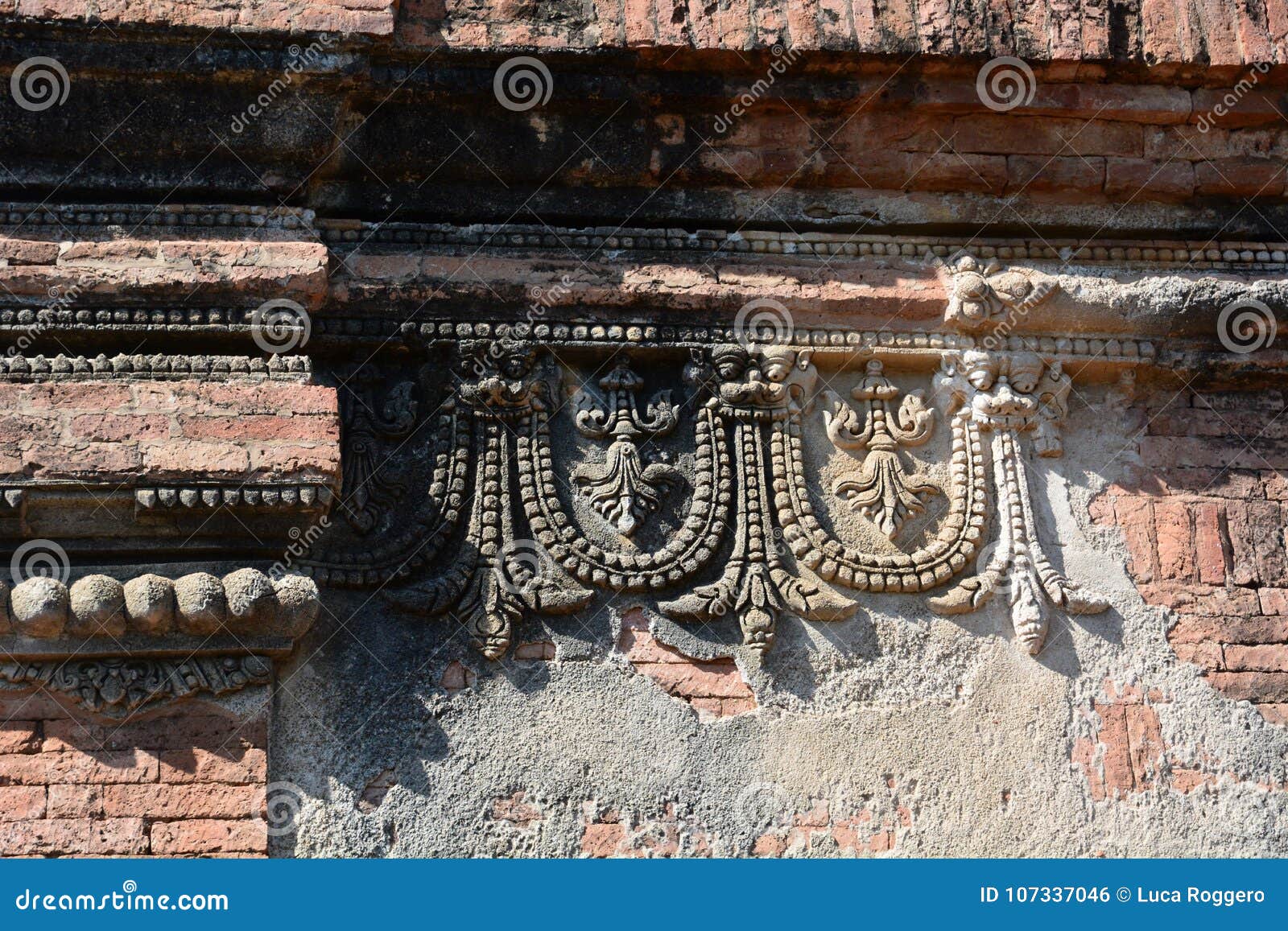 Dettaglio della decorazione del tempio di Nagayon Bagan myanmar. Bagan è una città antica situata nella regione di Mandalay di Myanmar, capitale del regno pagano