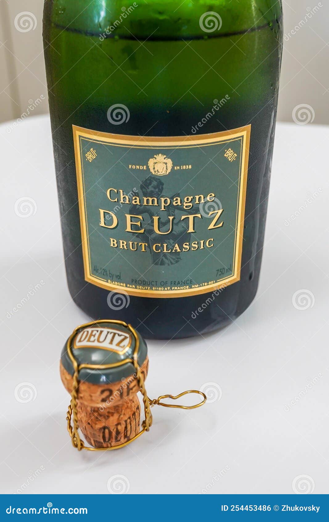 Champagne Deutz - Brut Classic - Aÿ