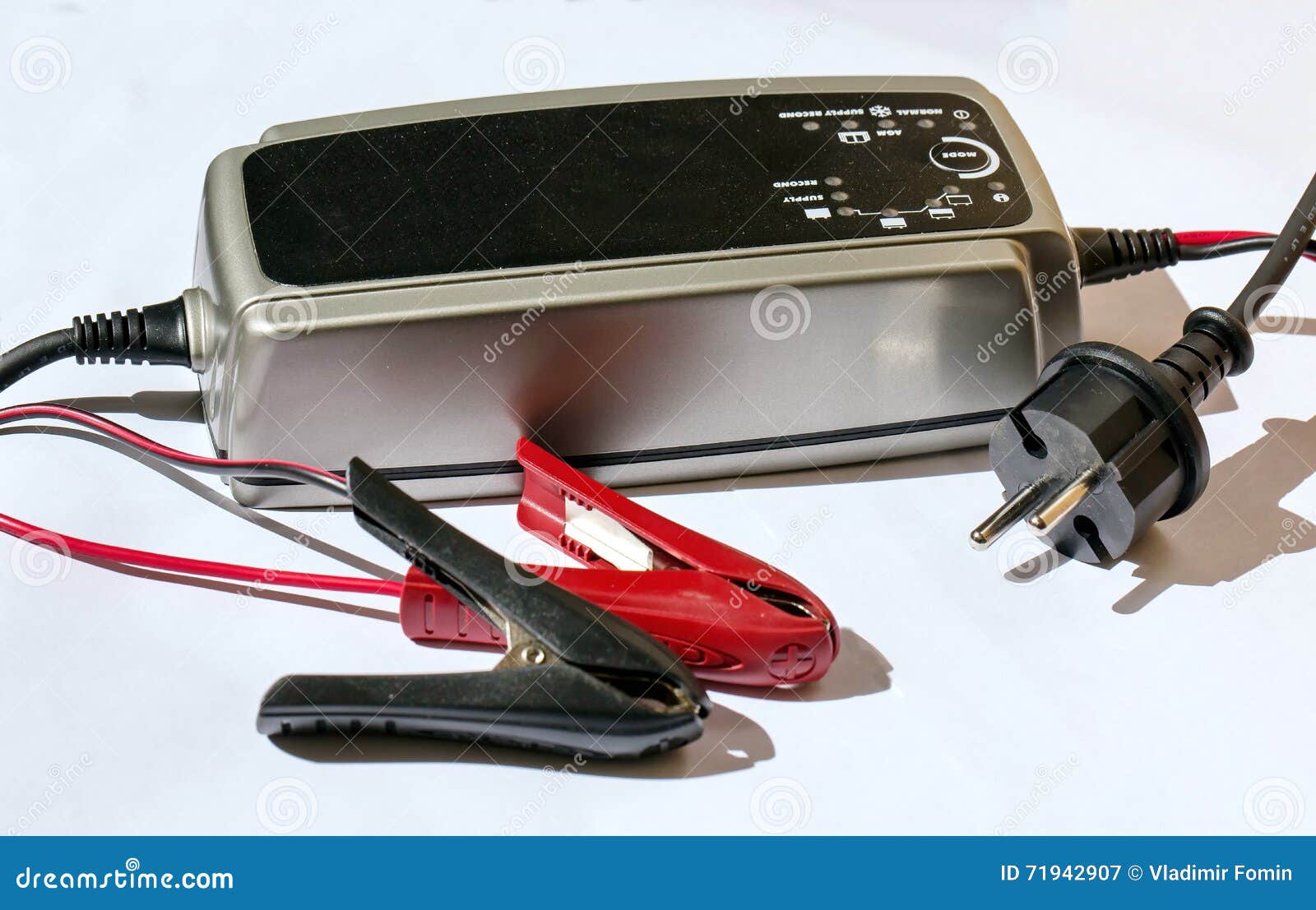 The Device for the Batteries. Stock Illustration Illustration of