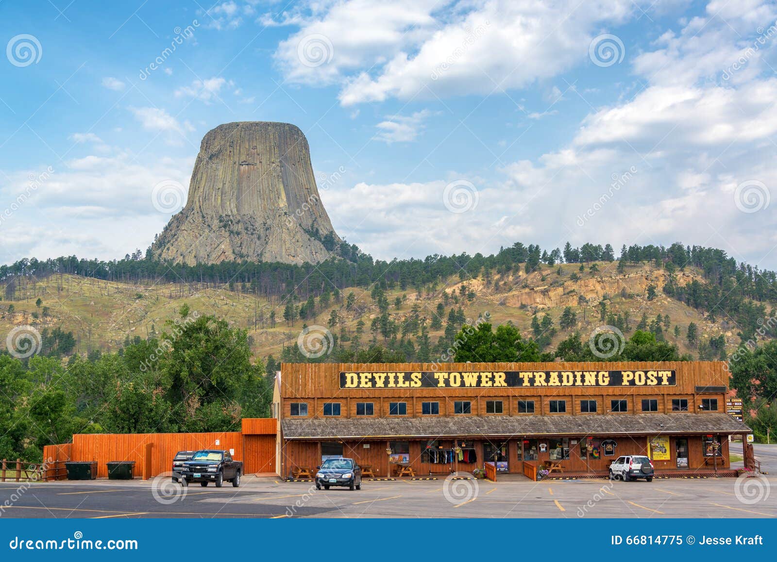 Devils Tower Trading Post editorial image. Image of tourism - 66814775
