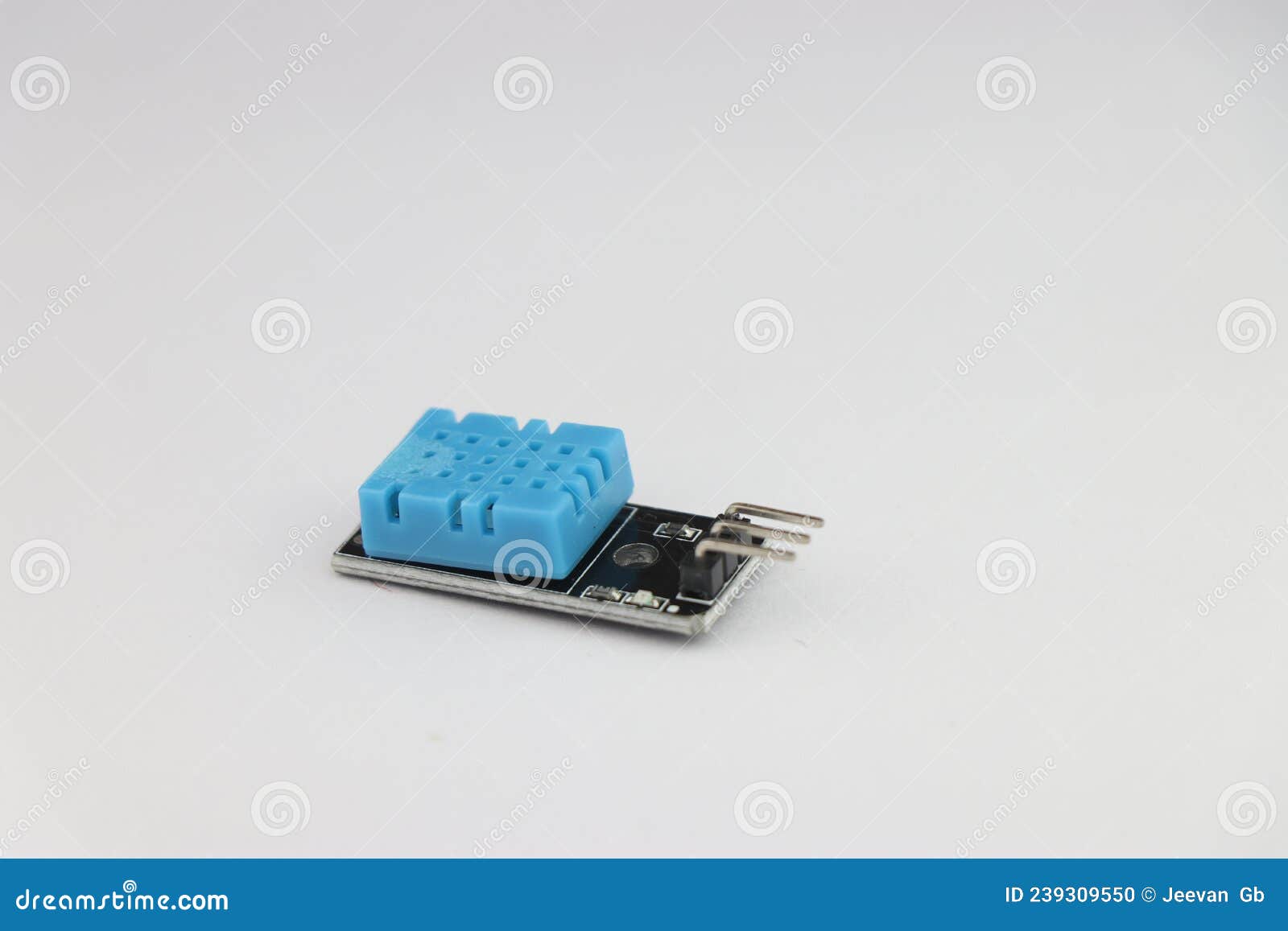 dht11 temperature and humidity sensor module  on white background with side view