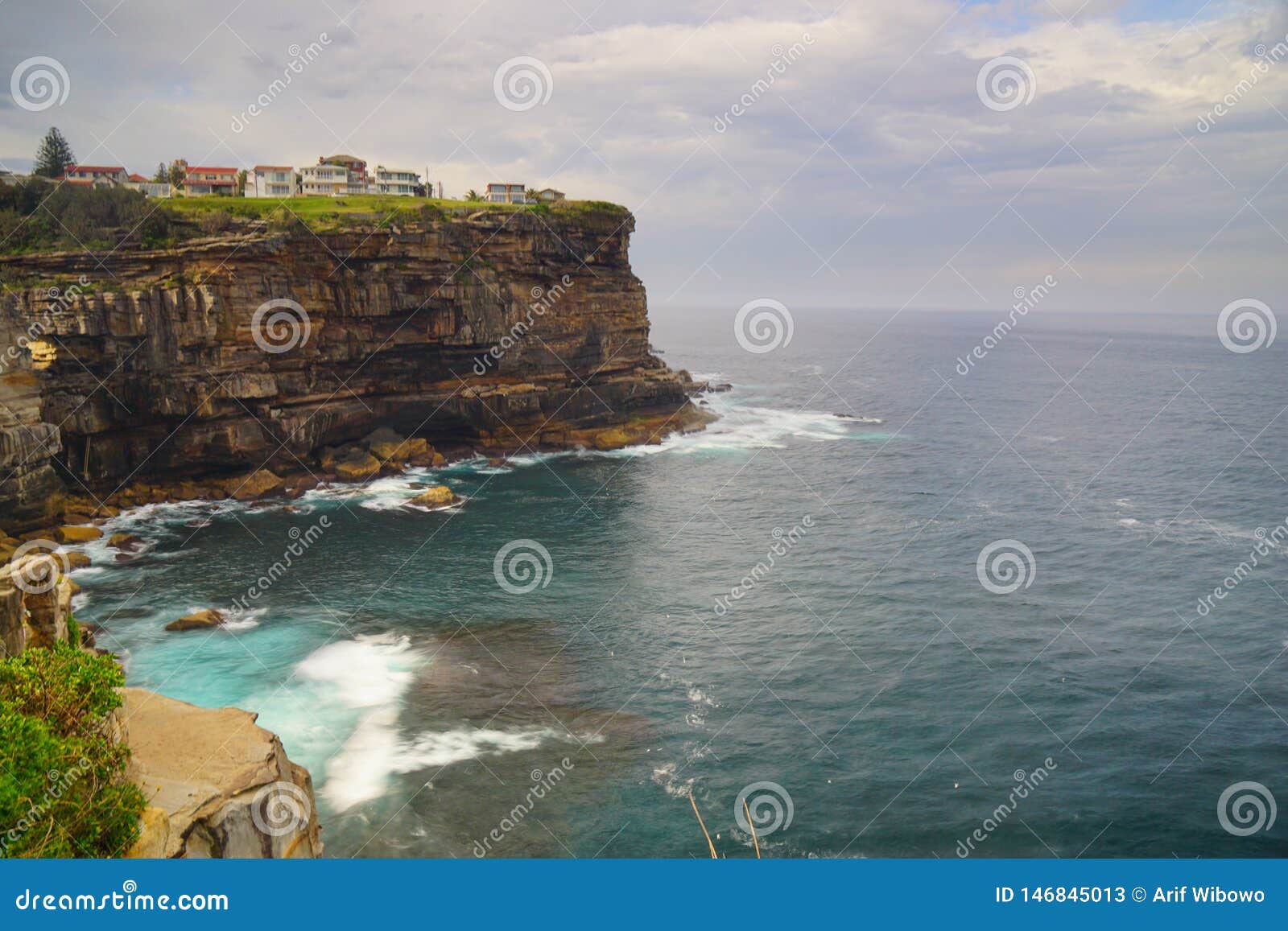 Gorgeous Cliffs In Diamond Bay In Sydney Stock Image Image Of