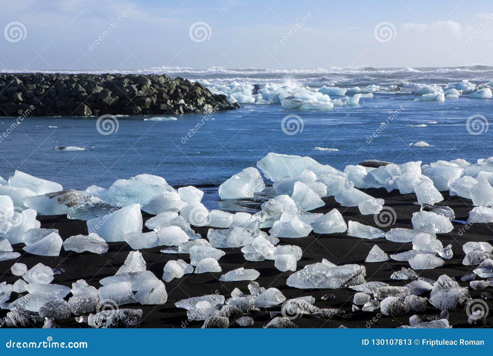 diamond beach iceland. ice on the black beach near jokulsarlon glacier lagoon. glacier icebergs in iceland. icelandic nature.