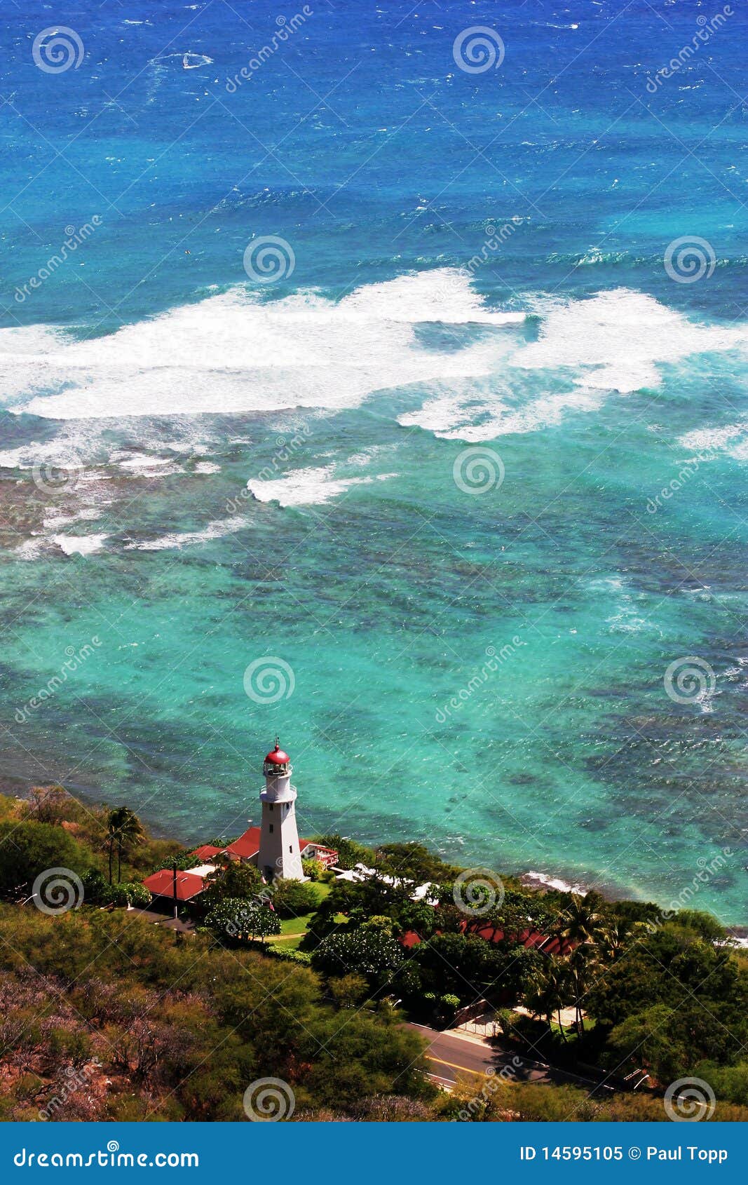 diamond head lighthouse in honolulu, hawaii