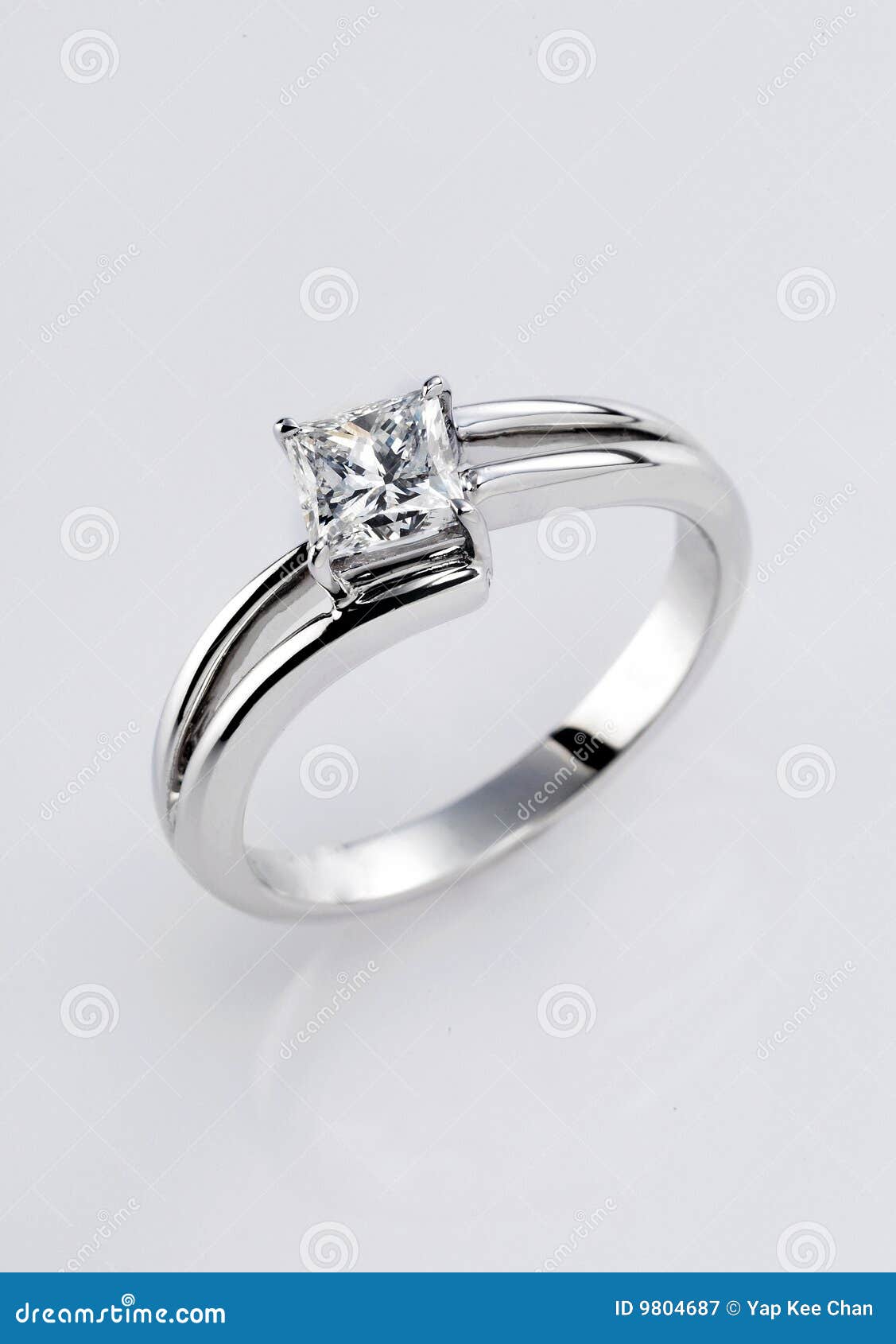 Diamond ring stock image. Image of designer, marry, metal 9804687
