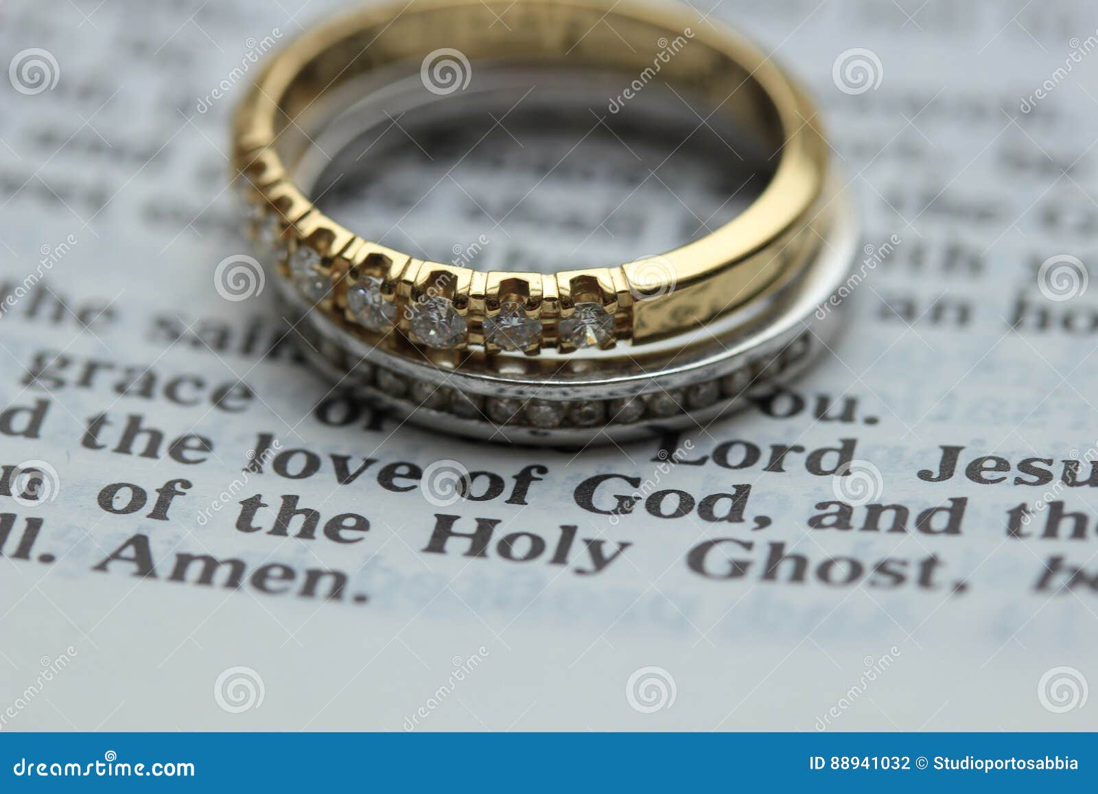 Diamond wedding bands stock photo. Image of carat, luxury 88941032