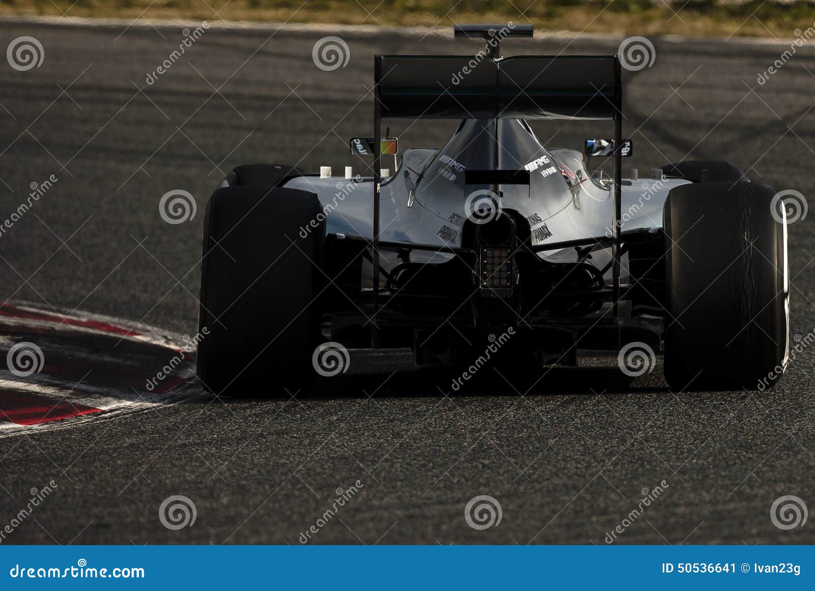 DIAS DO TESTE DO FÓRMULA 1 - LEWIS HAMILTON. Lewis Hamilton de Mercedes Team durante dias do teste do Fórmula 1 no circuito de Barcelona Catalunya o 20 de fevereiro de 2015, Barcelona, Espanha