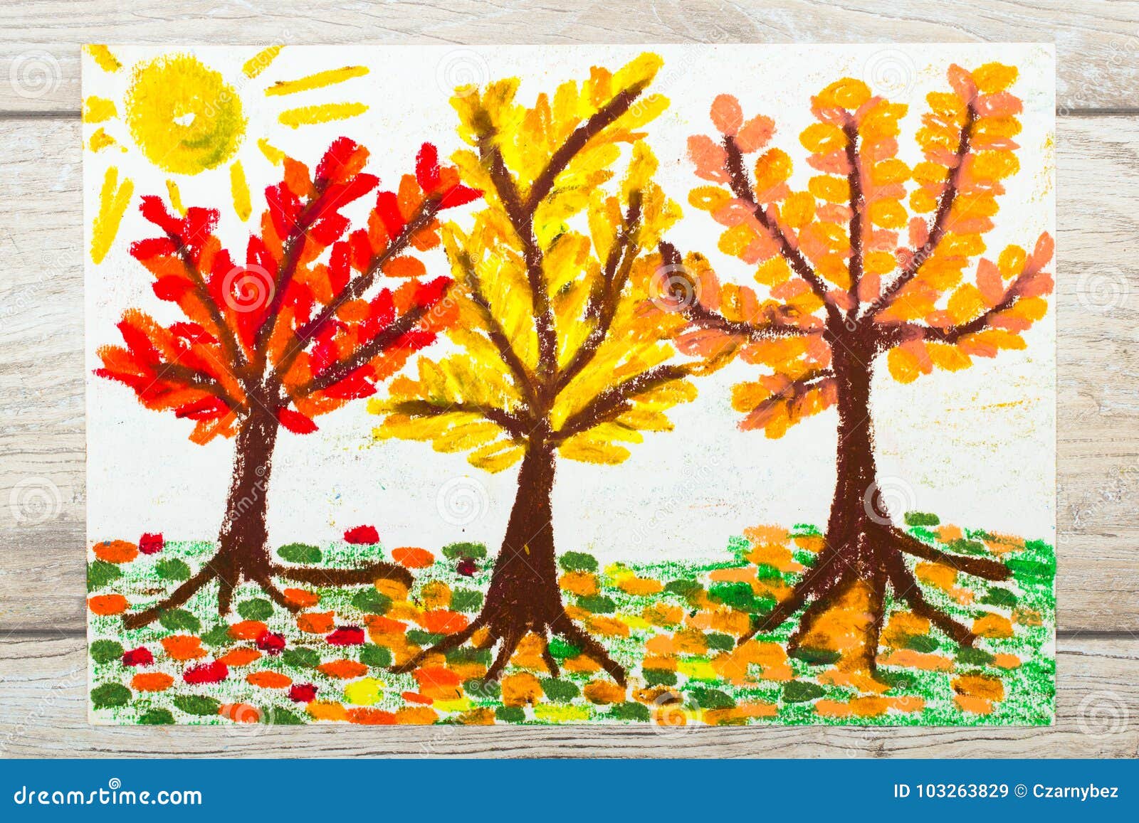 Dibujo: Paisaje Del Otoño, árboles Con Las Hojas Del Amarillo, Anaranjadas  Y Del Rojo Stock de ilustración - Ilustración de pasteles, cubo: 103263829