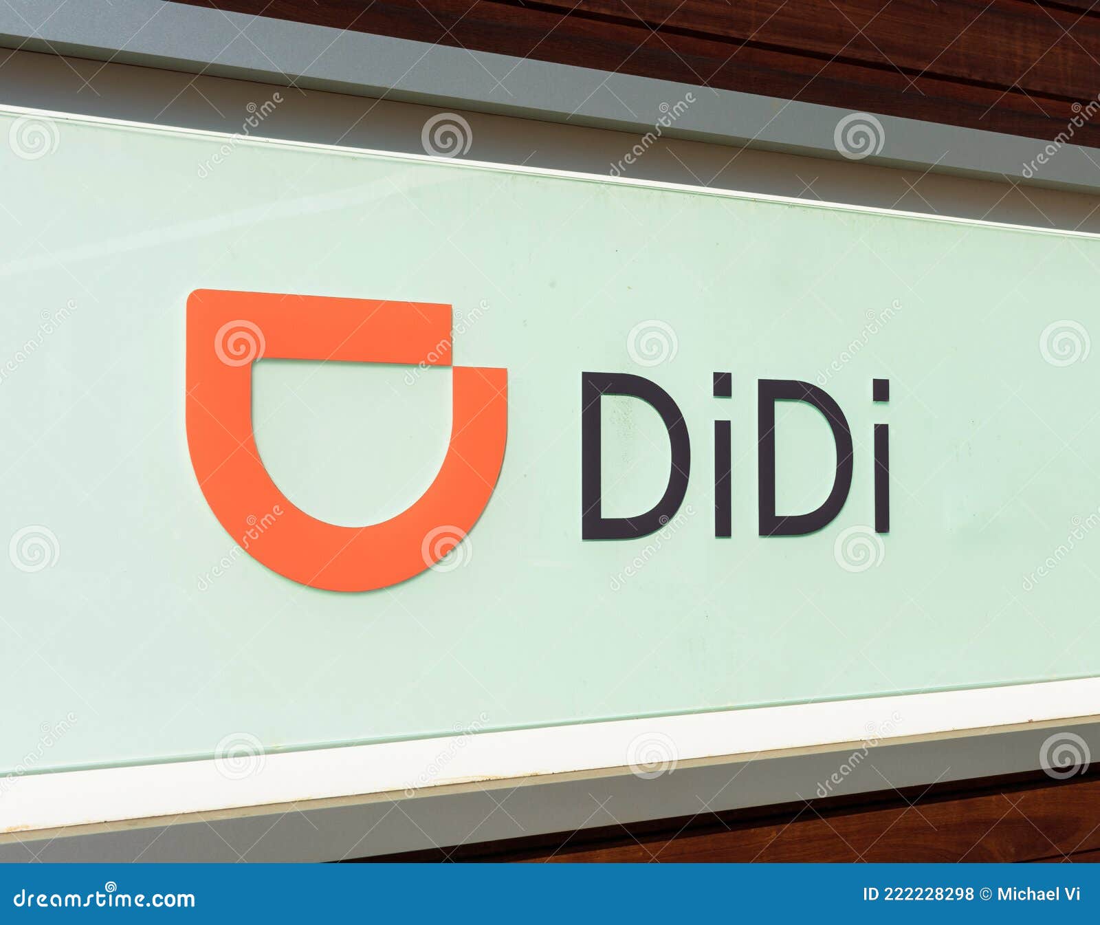 Didi Logo Sign At Silicon Valley Office Of Didi Chuxing Chinese