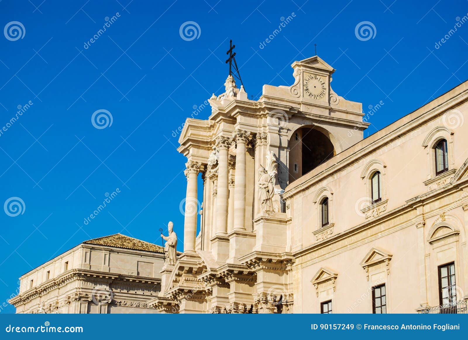Die Kathedrale Von Syrakus In Sizilien Stockbild Bild Von Sizilien Kathedrale