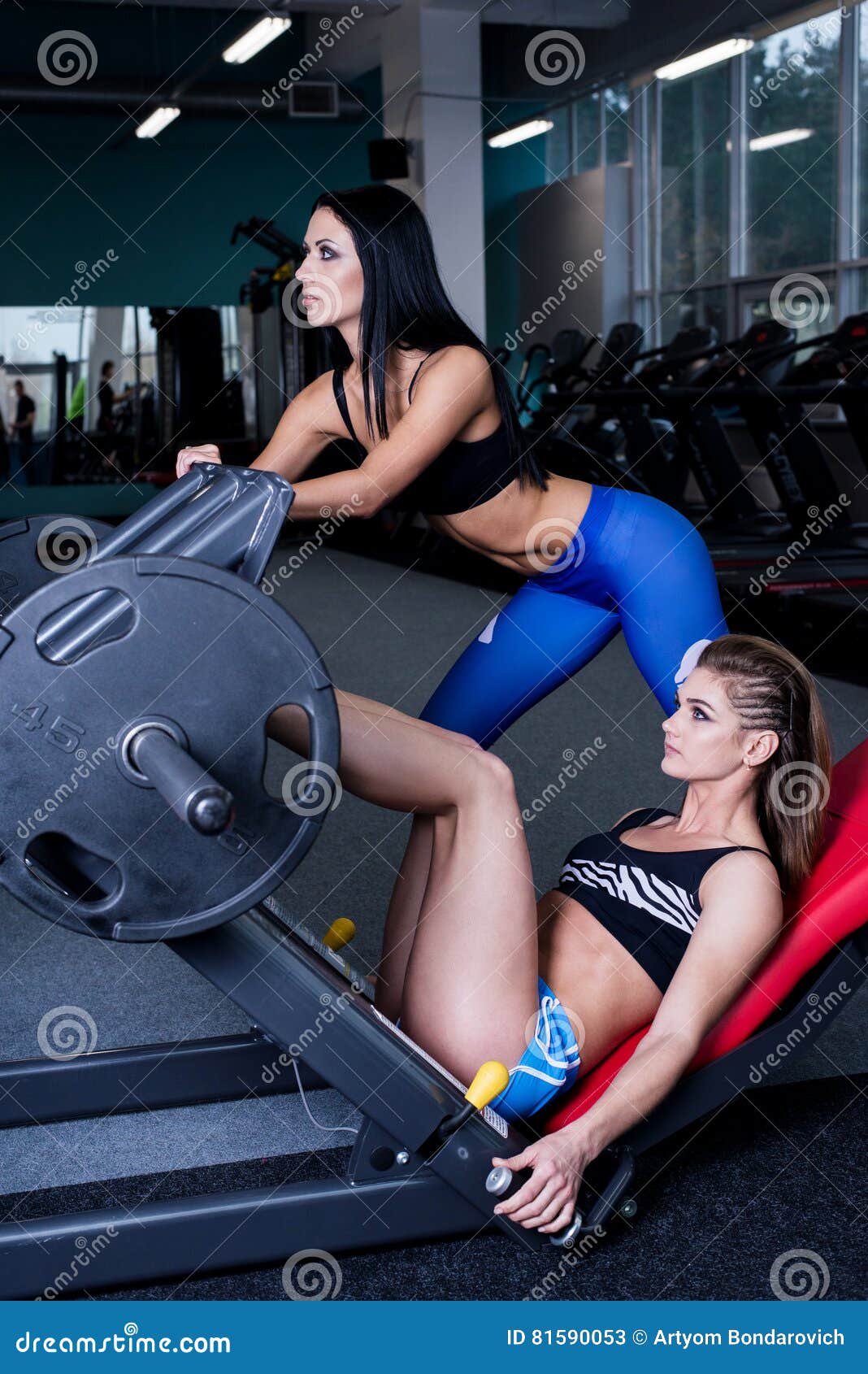 bilder von sexy training frauen