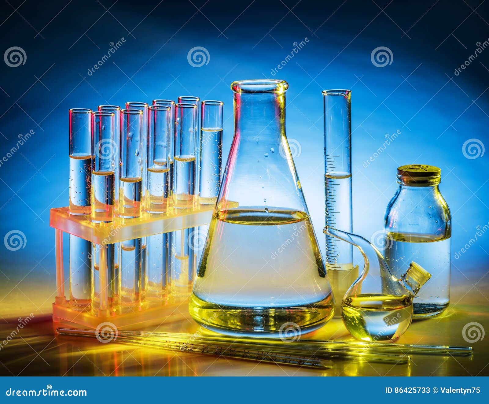 Different Laboratory Beakers and Glassware. Stock Image Image of dropper, medical 86425733