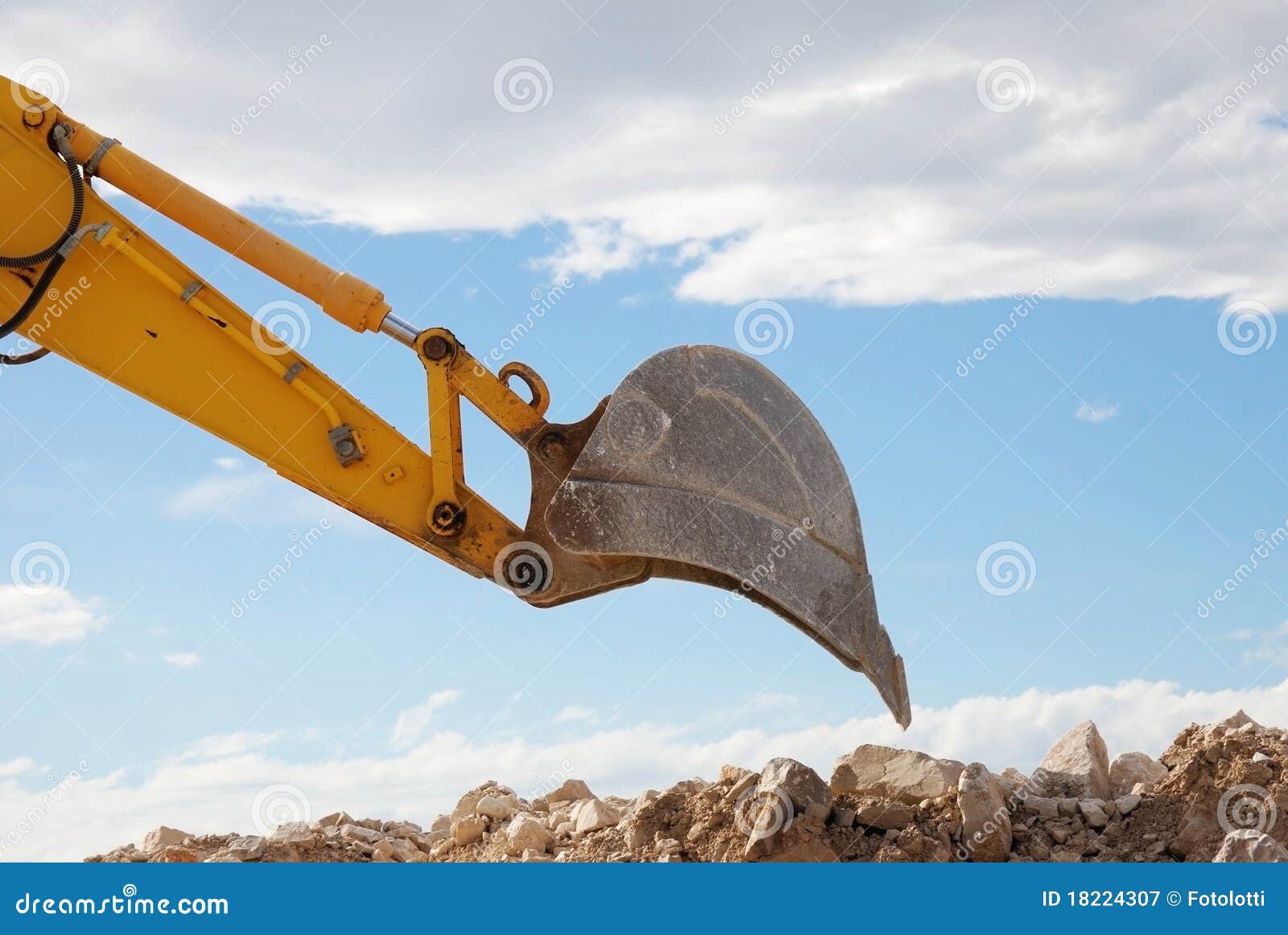 Digger shovel stock image. Image of cloudy, morning, nice 18224307