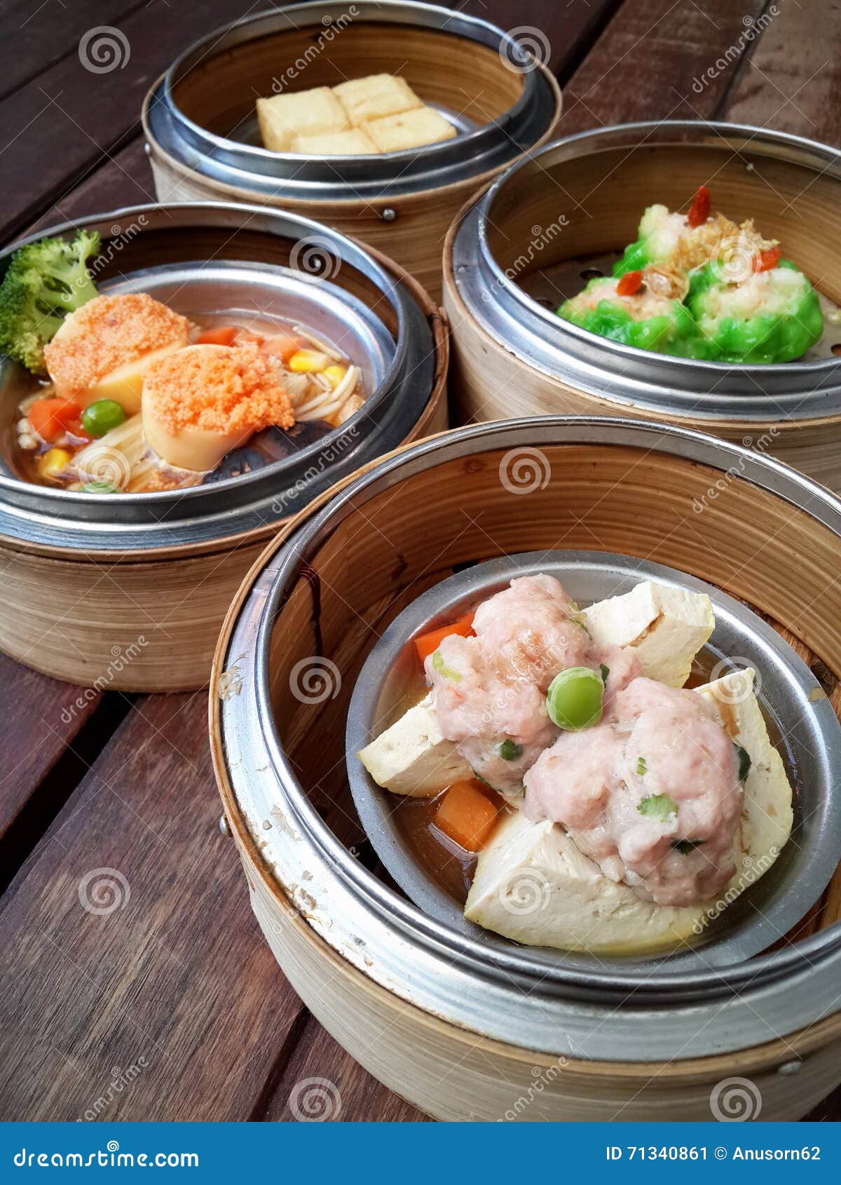 Dim sum in bamboo steamer stock image. Image of bamboo 71340861