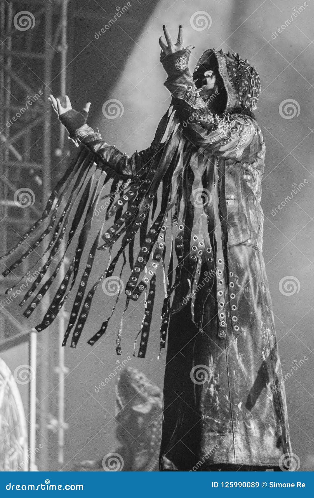 Dimmu Borgir, Shagrath , Live Concert 2018 Hellfest Editorial Stock Image -  Image of dimmu, blackandwhite: 125990089