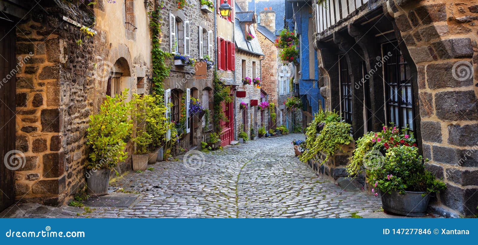 dinan, medieval town center, brittany, france