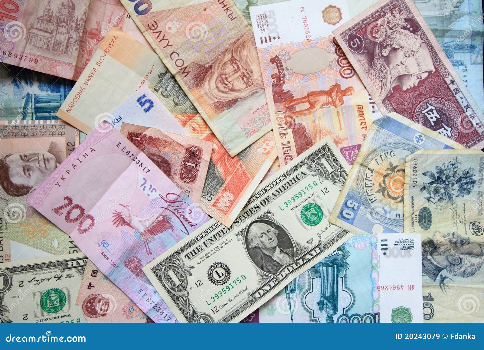 Рубли в разных странах. Купюры разных стран. Иностранные деньги. Деньги разные. Иностранная валюта.