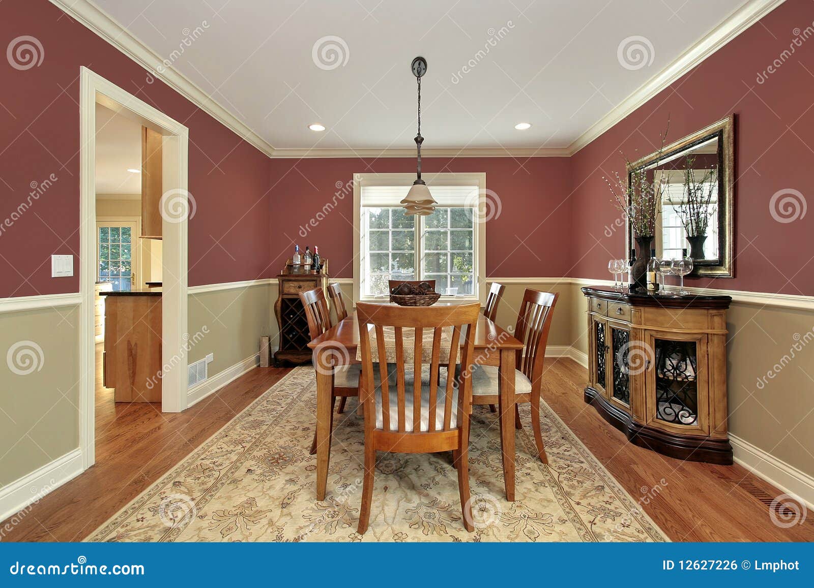 Dining Room  With Two  Toned Walls  Royalty Free Stock Image 