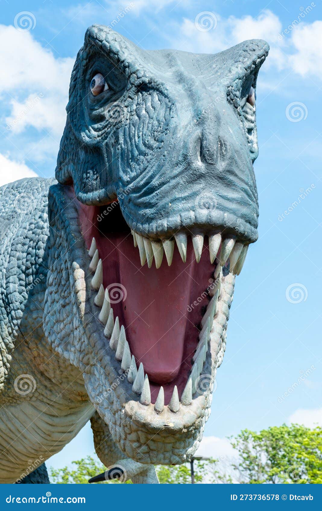 Dinosaur head close up stock photo. Image of beast, dino 273736578