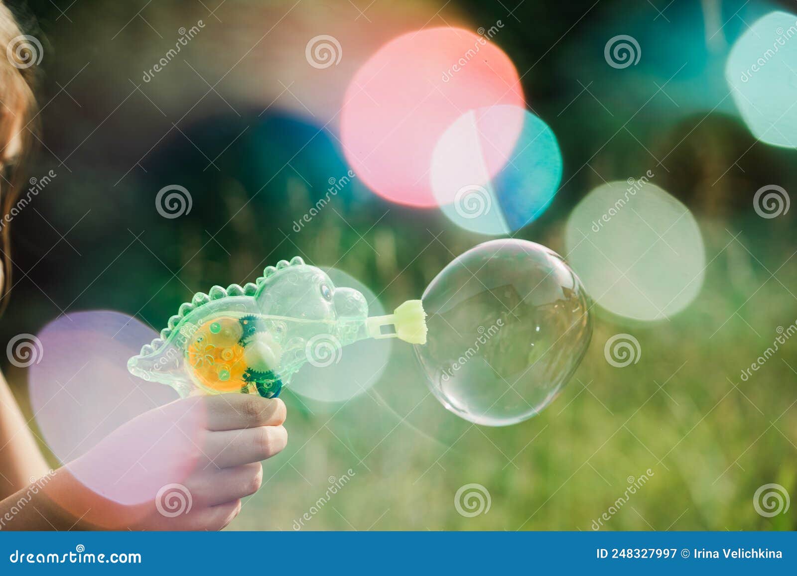 337 Bubble Shooter Royalty-Free Images, Stock Photos & Pictures