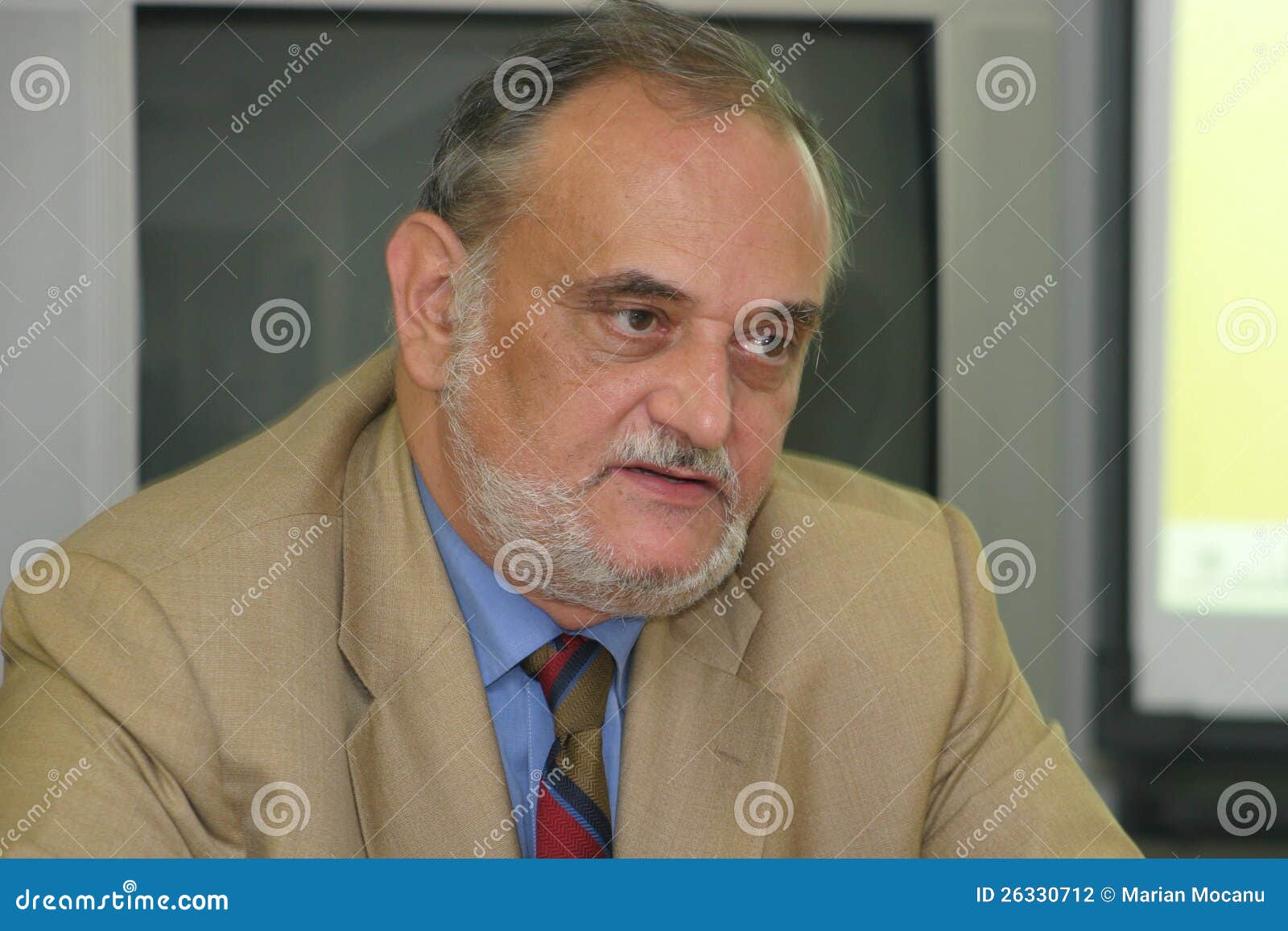 Dinu Patriciu editorial photography. Image of transgaz - 26330712