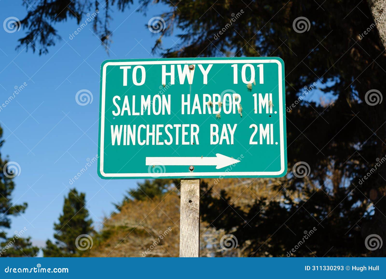 direction sign to highway 101, salmon harbor and winchester bay