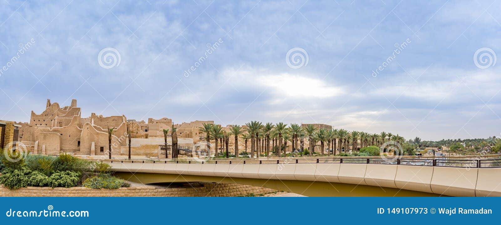 diriyah old city panorama daylight in the morning , al bujairi , riyadh , ksa - saudi arabia aldereya - traif heritage village