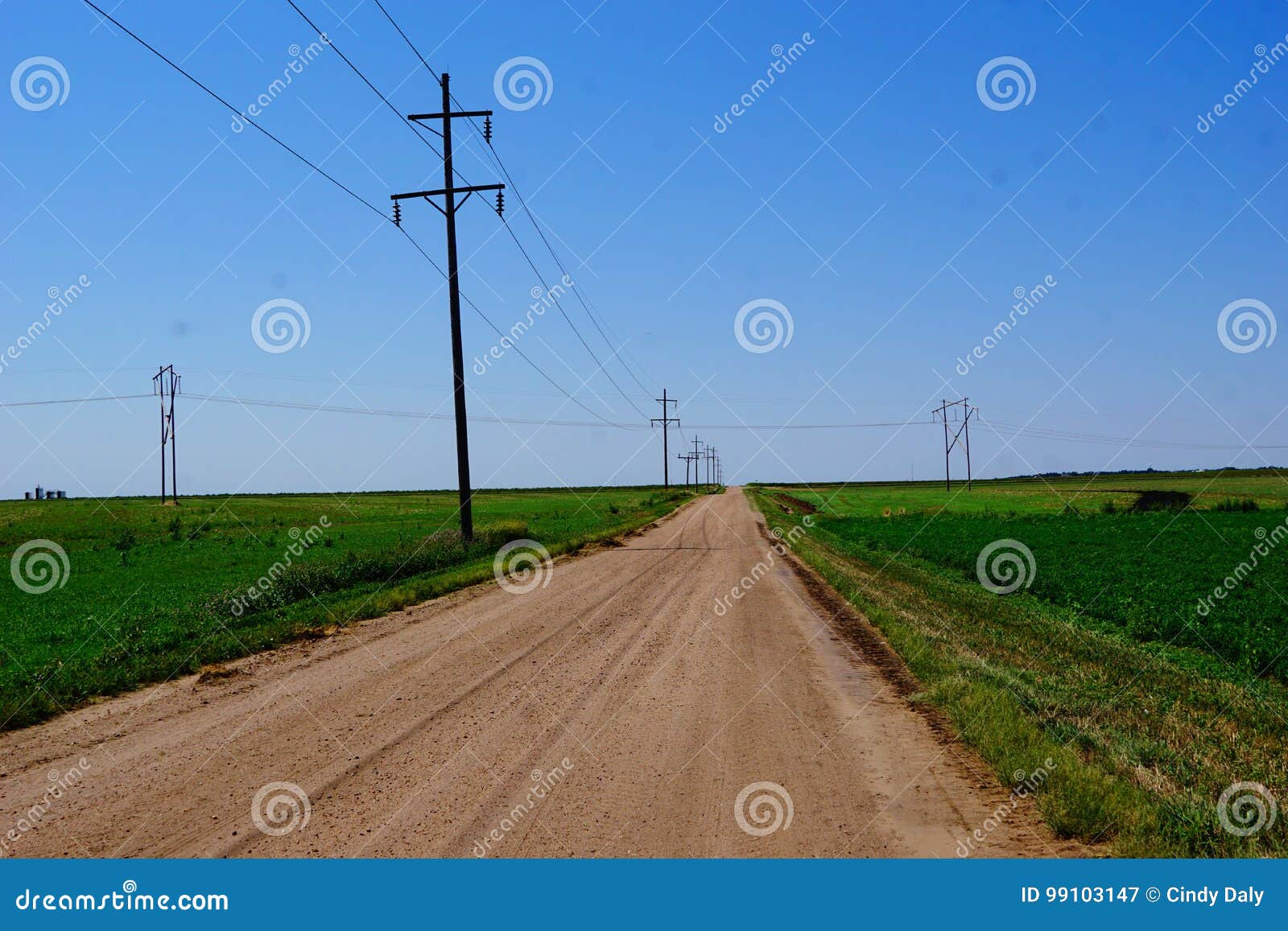 a dirt road in iowa