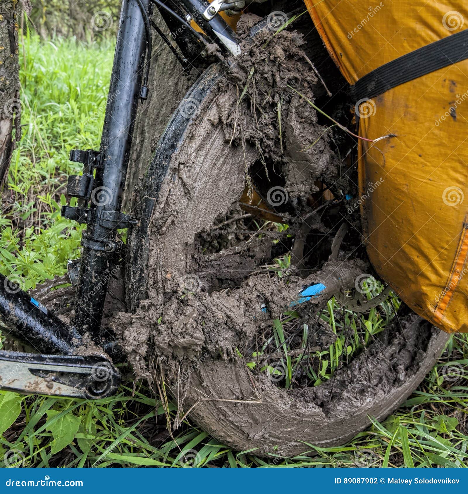 Dirty bicycle stock photo. Image of grey, chain, cross 89087902