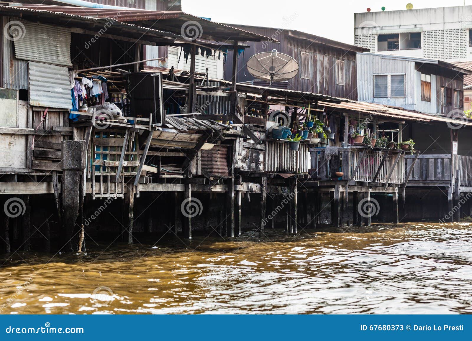 ArtStation - The floating slums