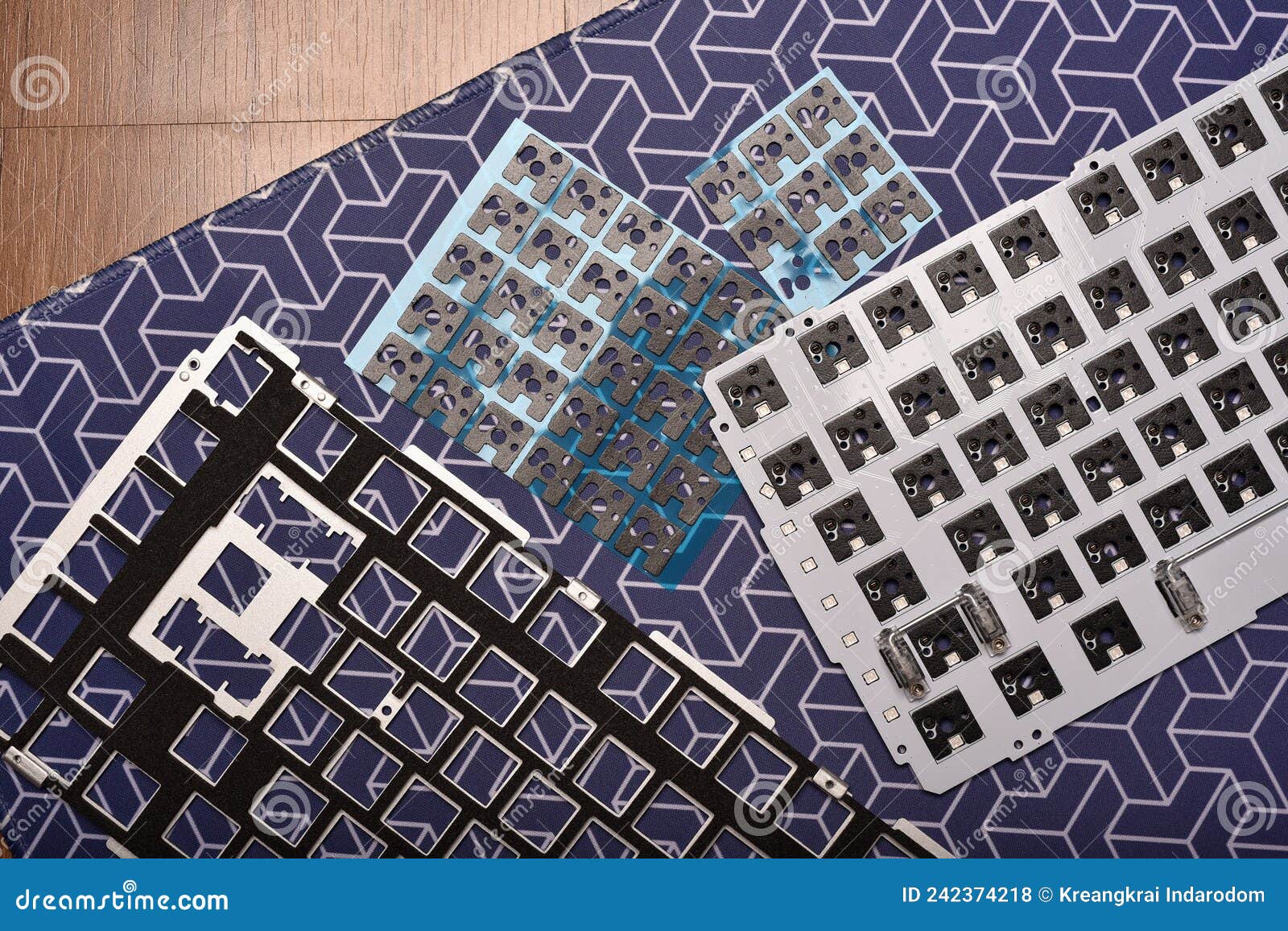 Disassembly Mechanical Keyboard, Modified Custom Keyboard With PCB