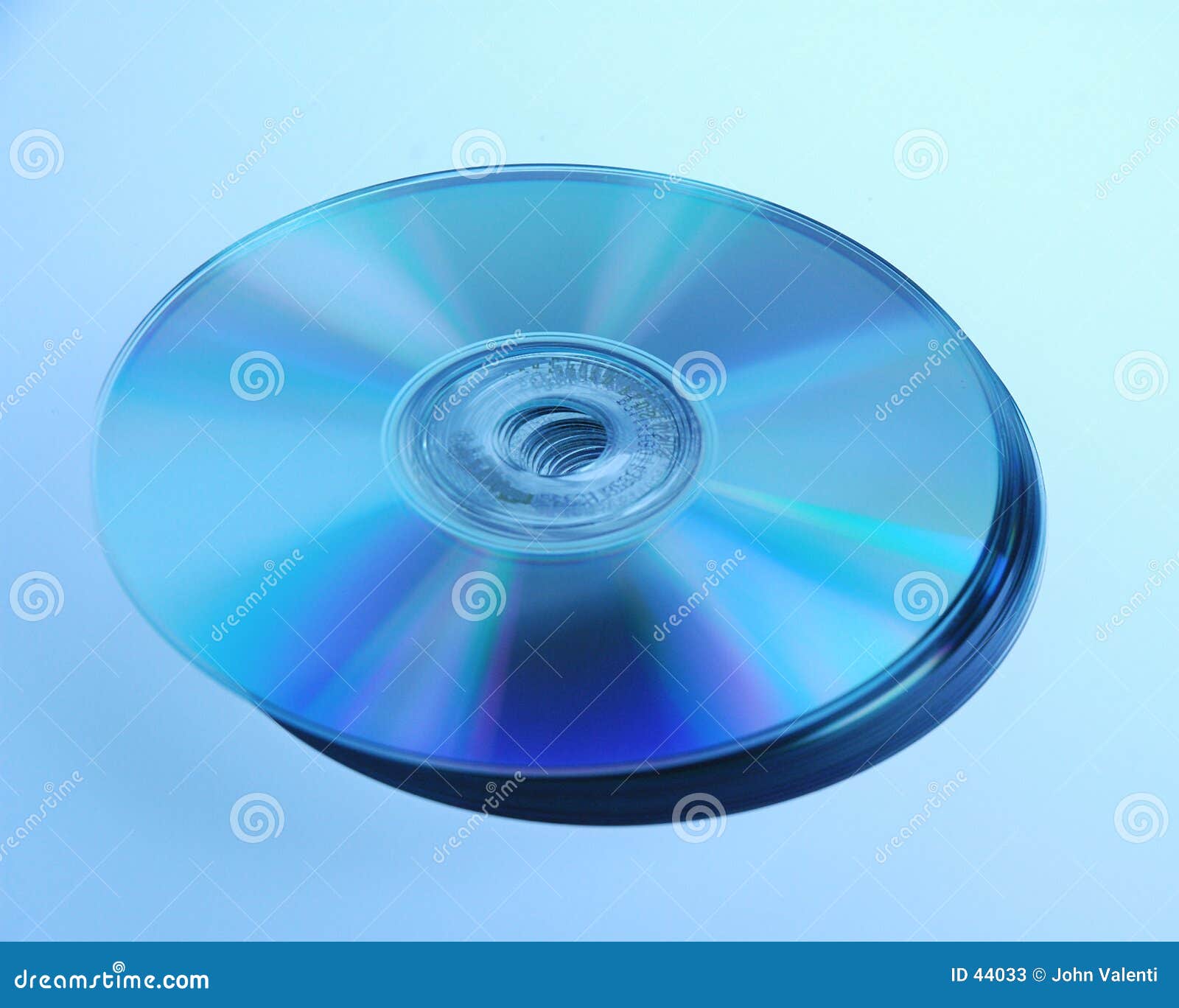 DISCO CD 2 imagen de archivo. Imagen de datos, hardware 44033